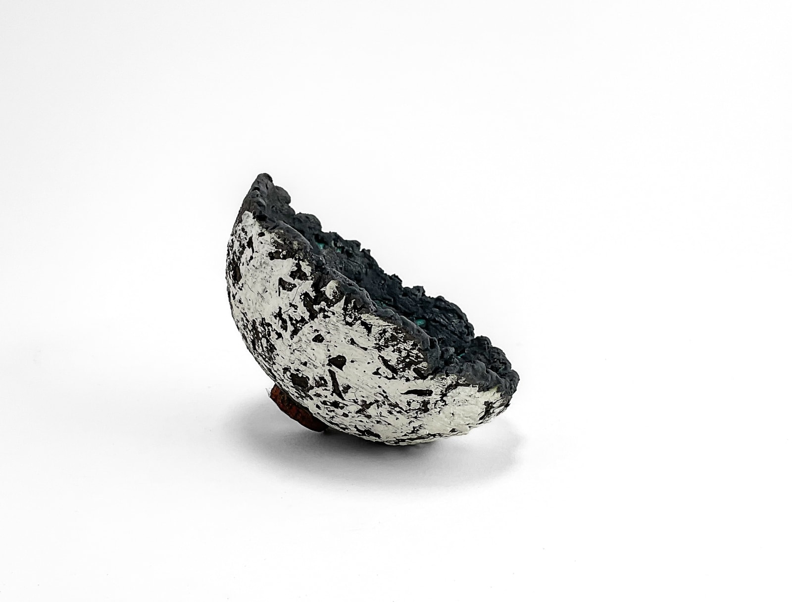Paula Downing, Black/ White 'Gem Dish 2 (Red Foot)
