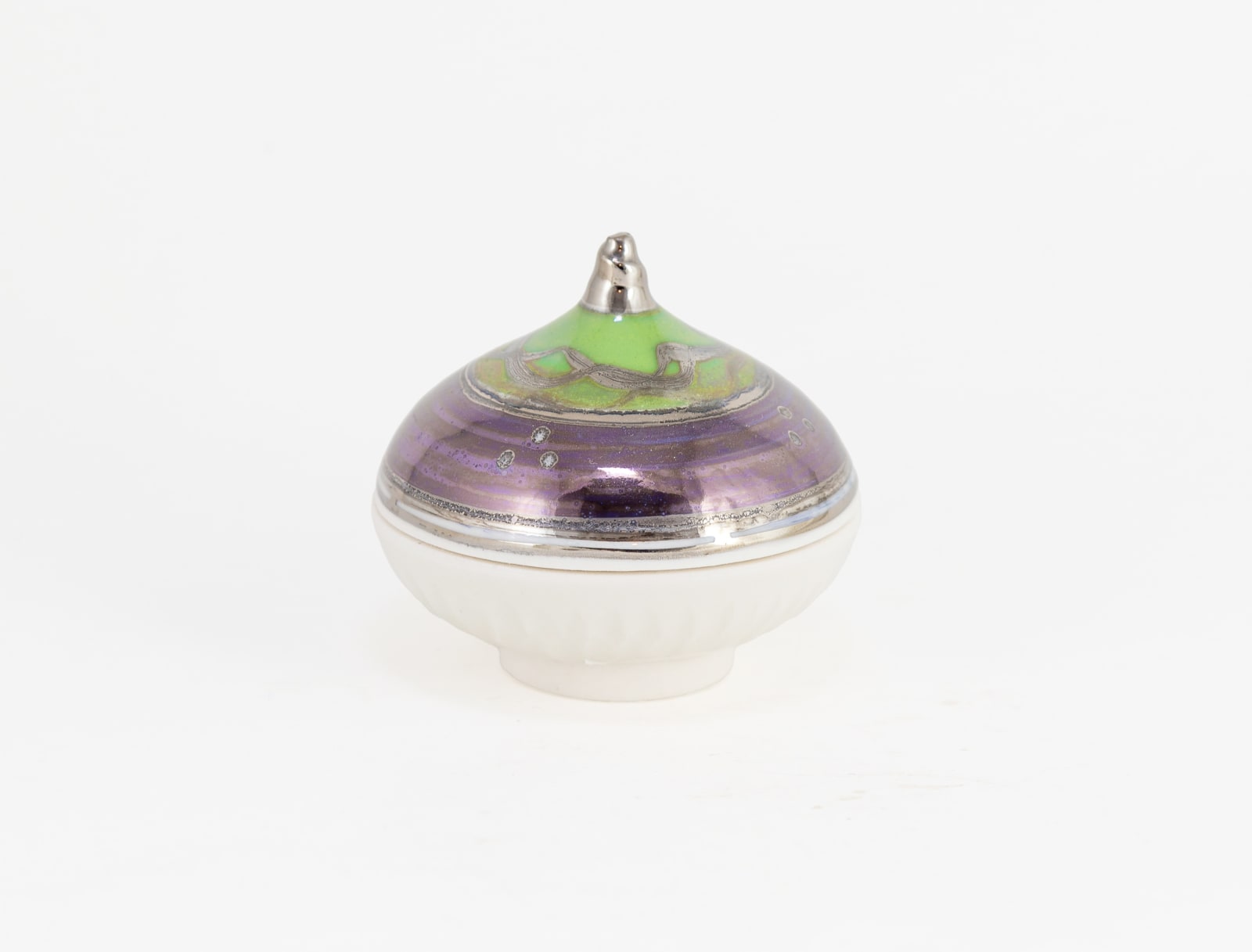 Hugh West, Lustred Box