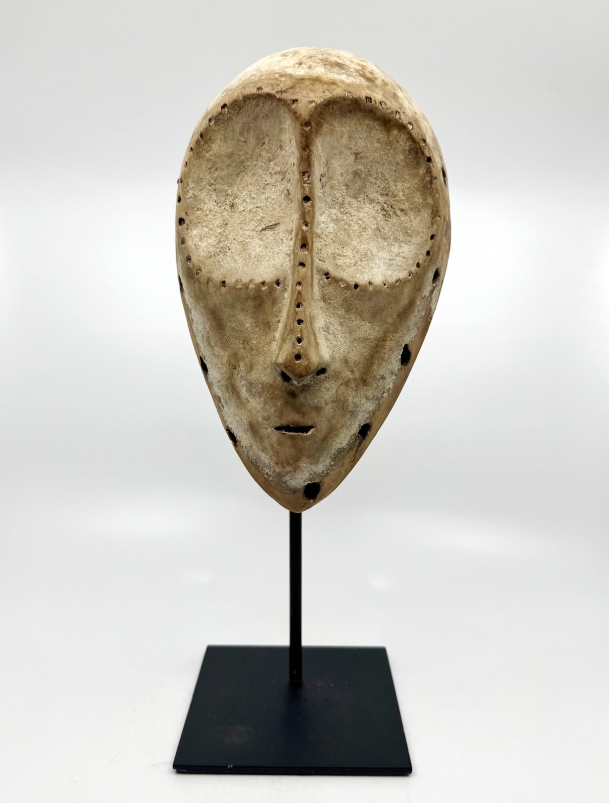 Lega Idimu Mask