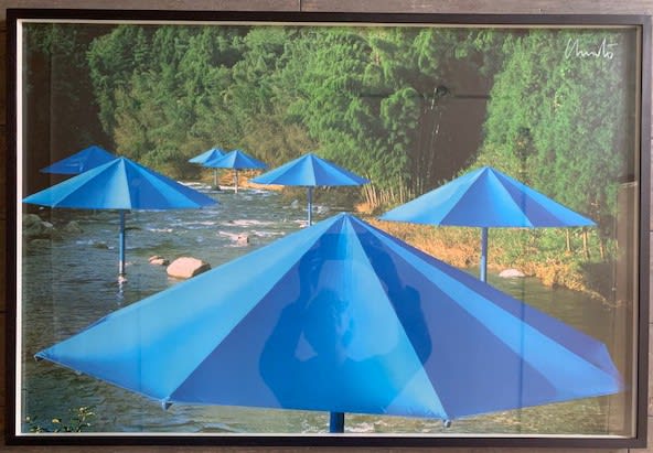 Christo & Jeanne Claude, Blue Umberella's, Japan, 1991