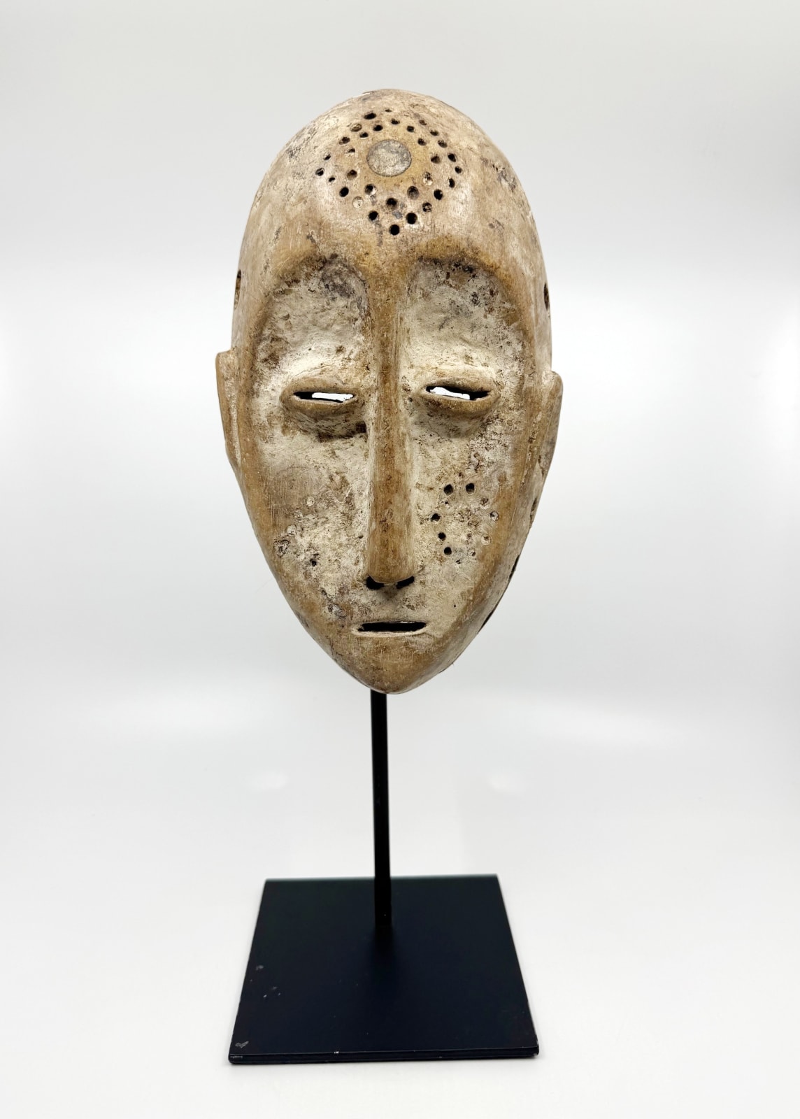 Lega Idimu Mask