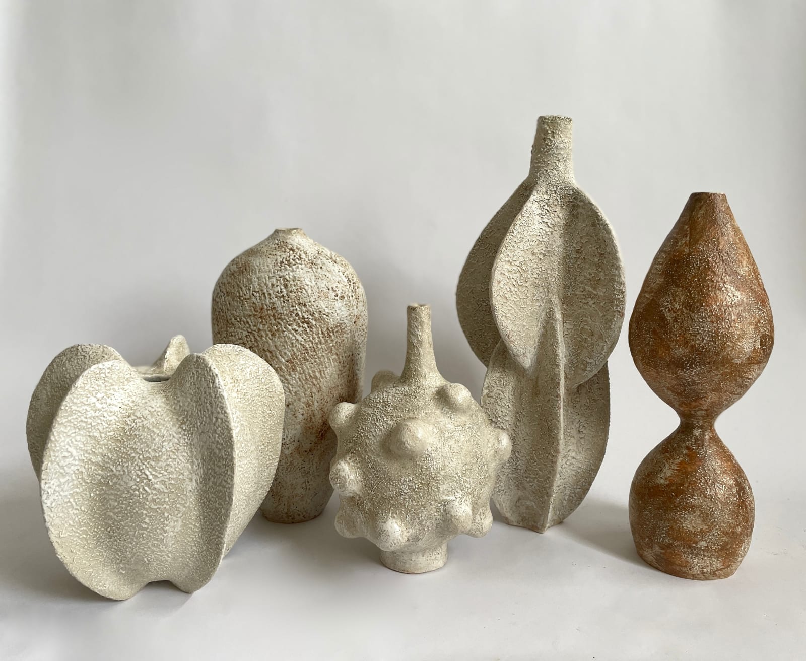 Julie Nelson, Ivory Ripple Star Vessel, 2024