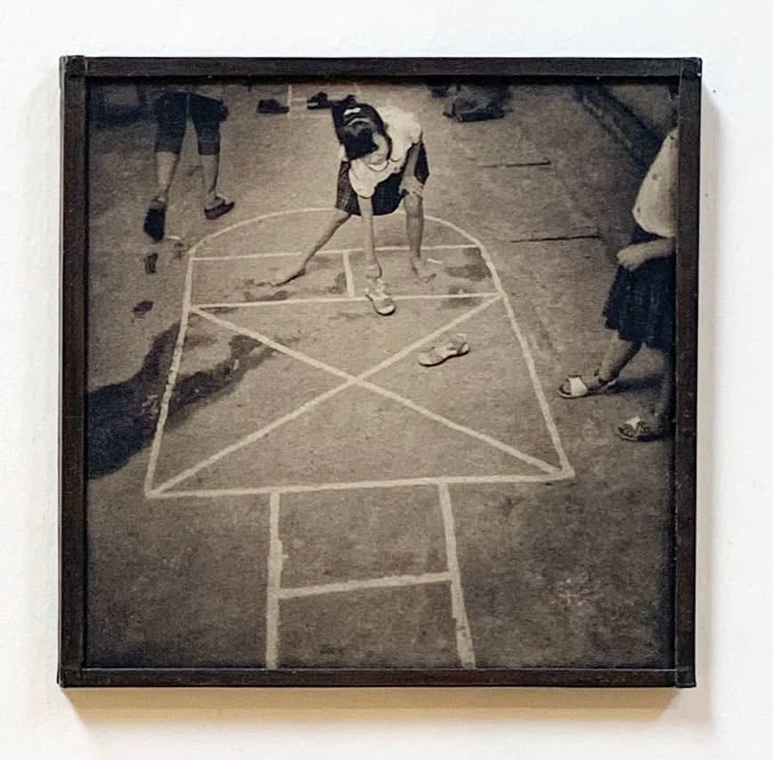 Flore, Playground game