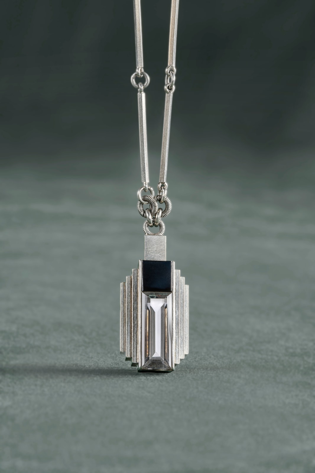 Wiwen Nilsson, Necklace