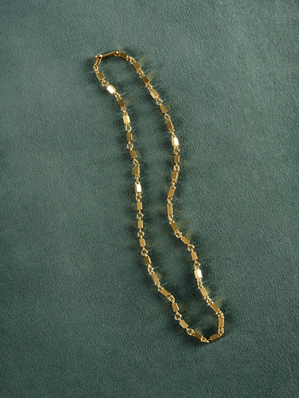 Wiwen Nilsson, Necklace