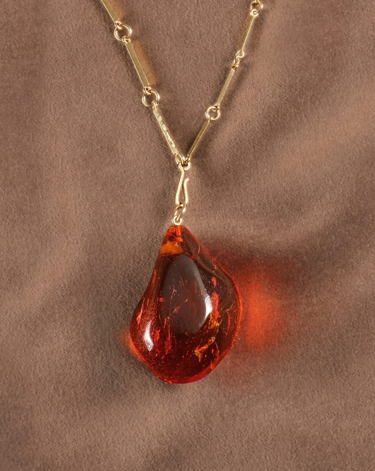 Wiwen Nilsson, Necklace