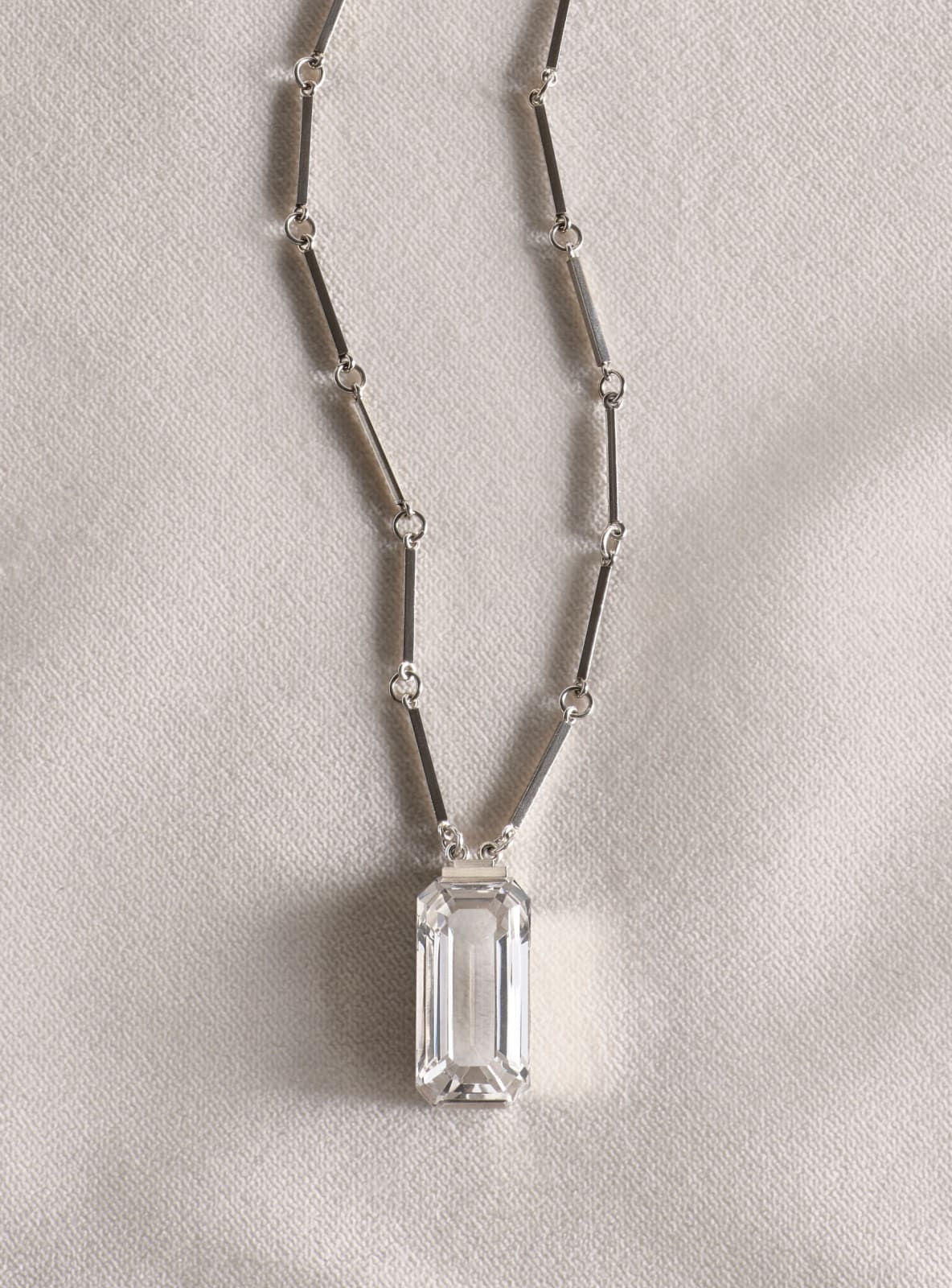 Wiwen Nilsson, Necklace