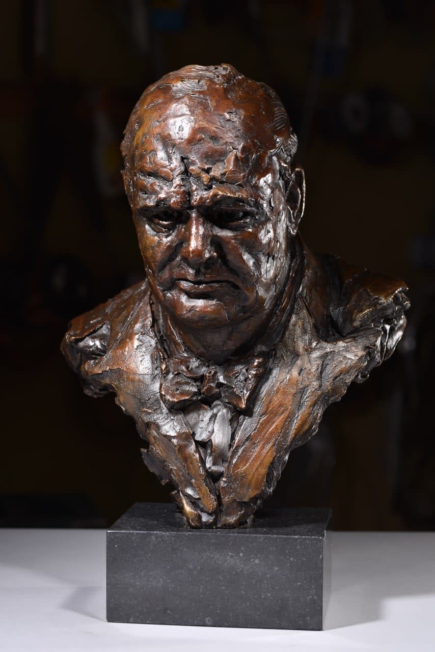 Hamish Mackie, SIR WINSTON CHURCHILL