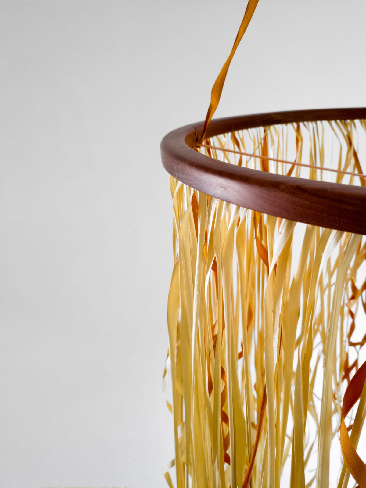 Maria Fernanda Paes de Barros, Saia pendant lamp, 2019