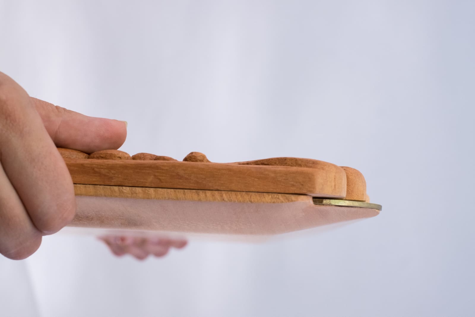 Maria Fernanda Paes de Barros, Rococó tray, 2019