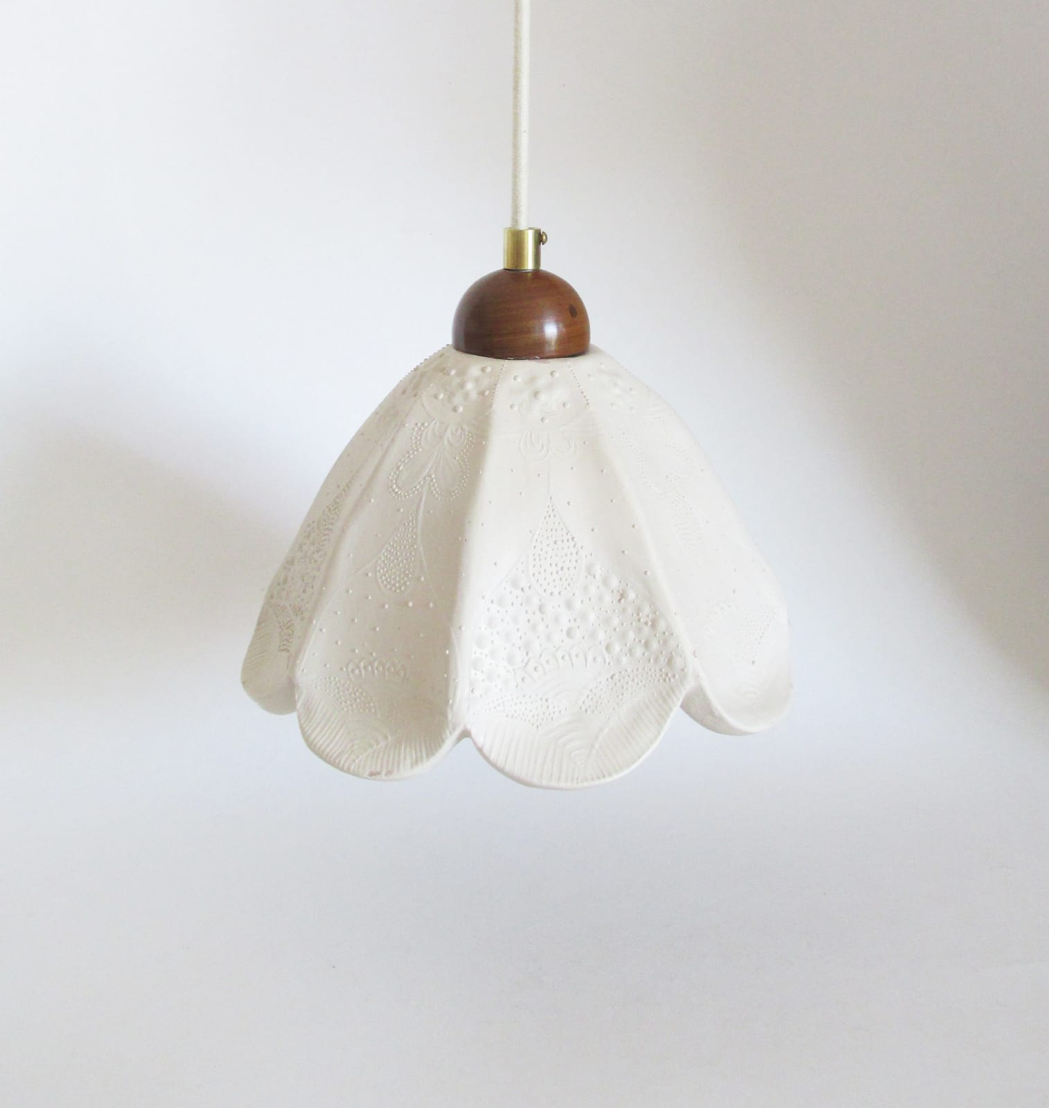 Maria Fernanda Paes de Barros, Ni Pendant Lamp, 2017
