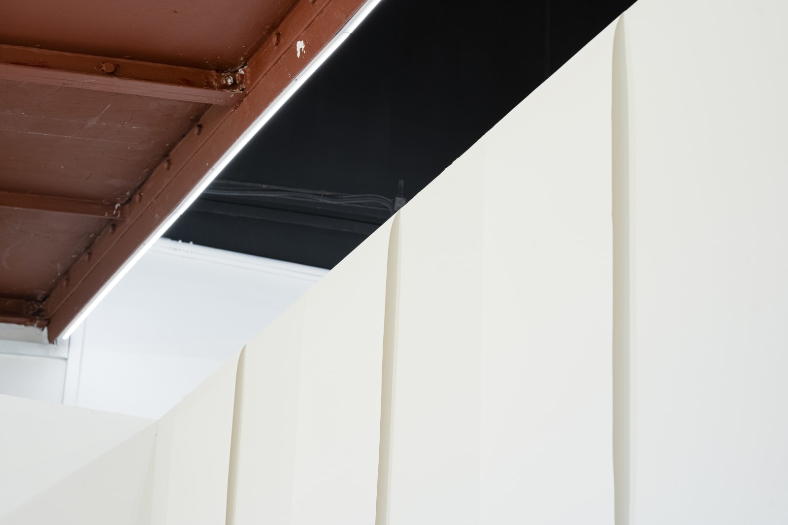 Wei Leng Tay, Staring into Voids and Blues, 2024