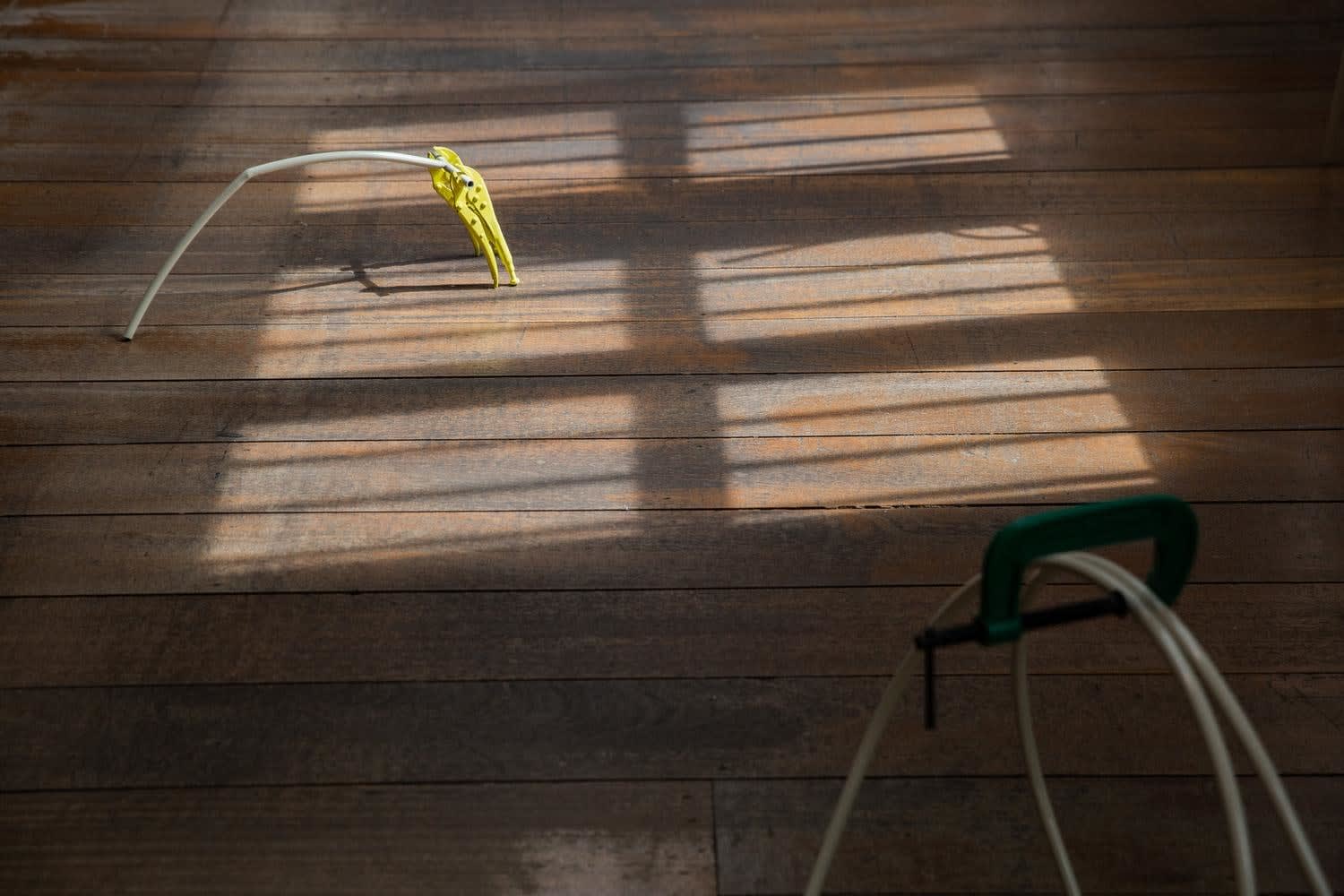 Aki Hassan, A Tired Holder, Held and Holding, 2021