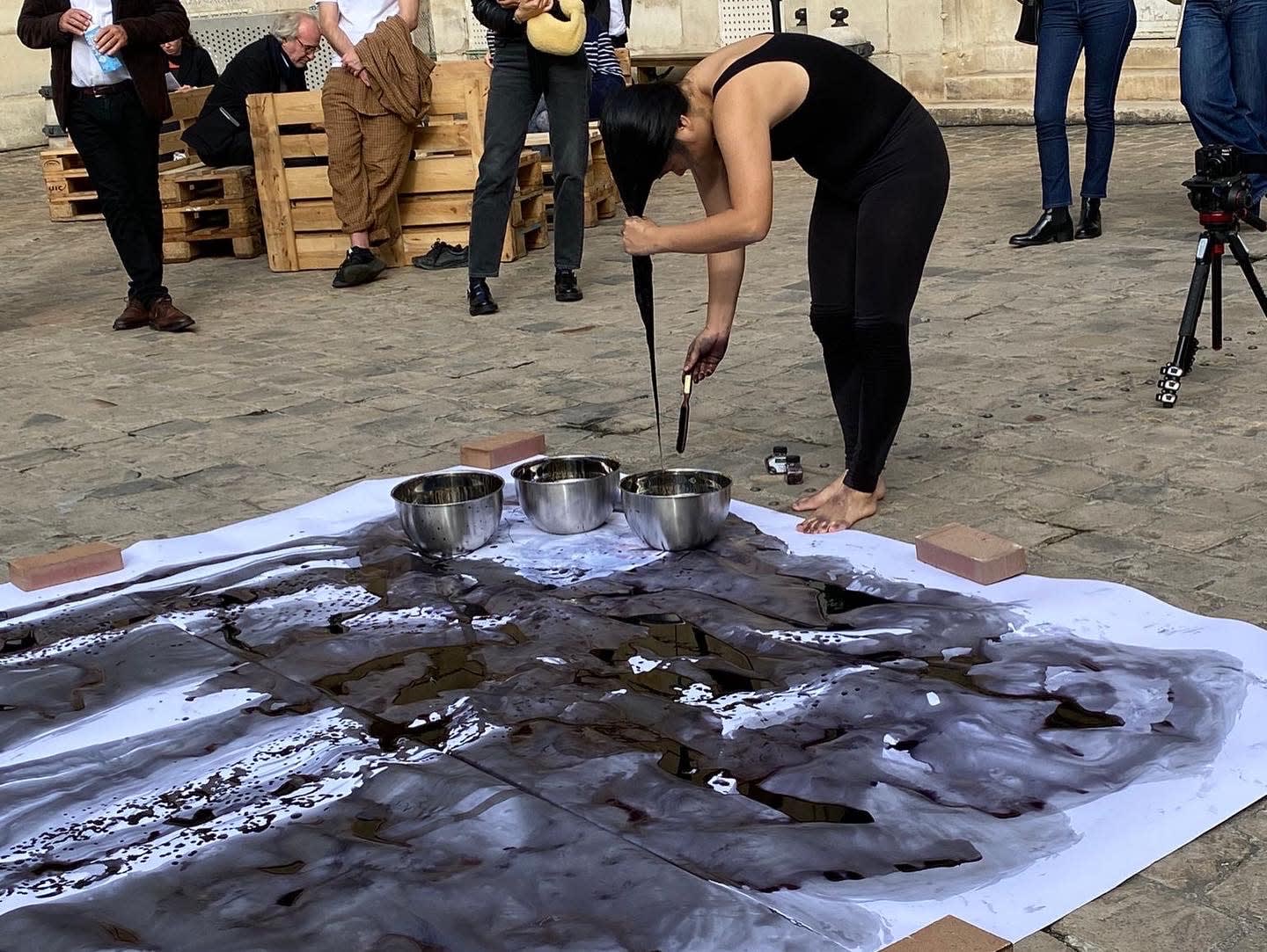 Quynh Dong, 0. (Zero Point), 20 min performance, 2022