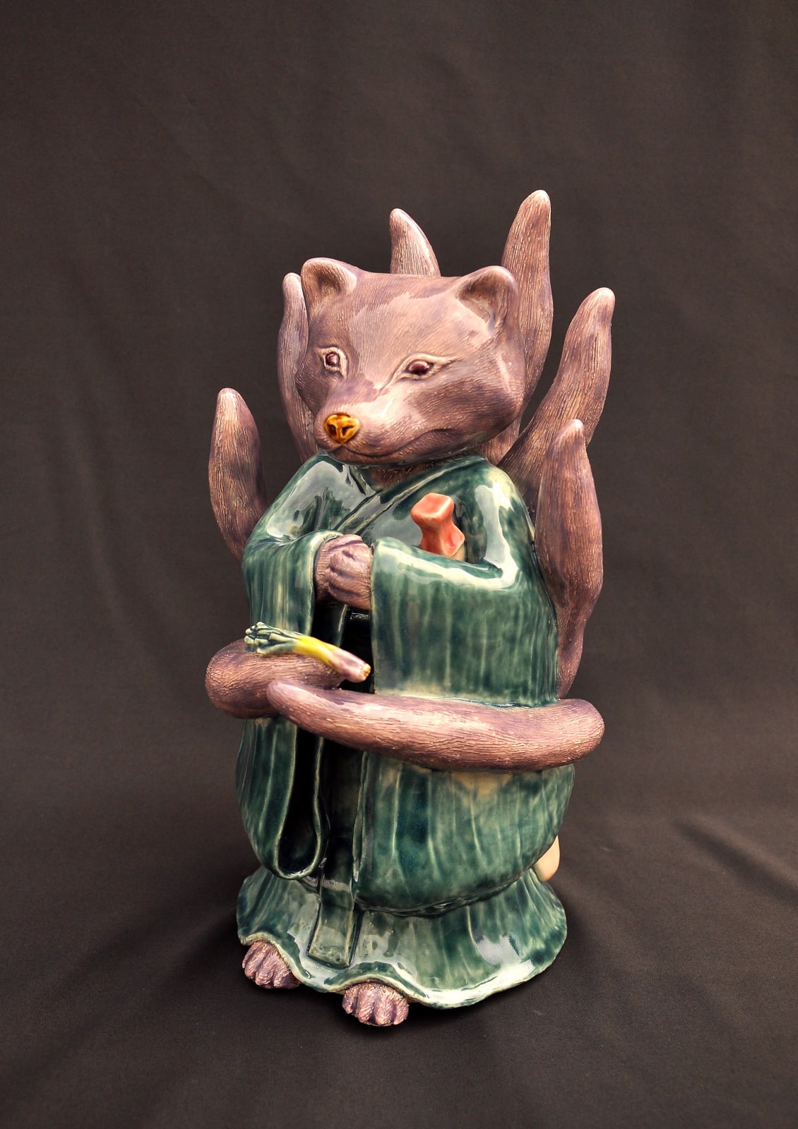 Shayne Phua, A Confucius for everyday folk (spring onion), 2024