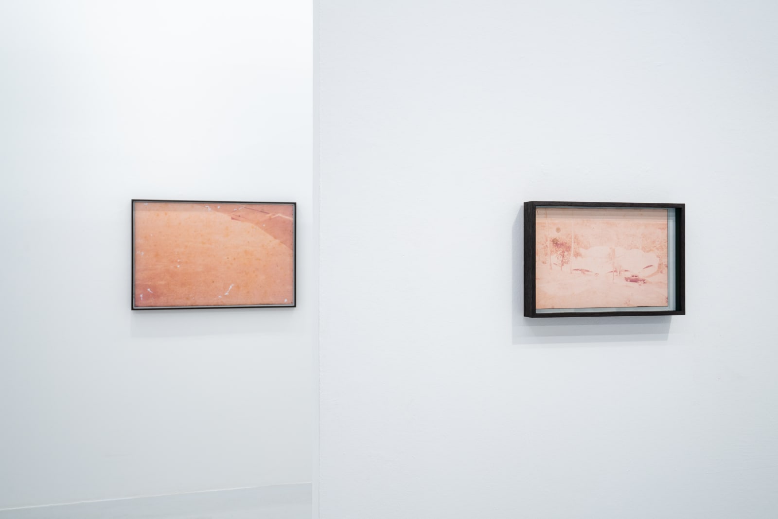 Wei Leng Tay, Untitled (car parked by building), 2022