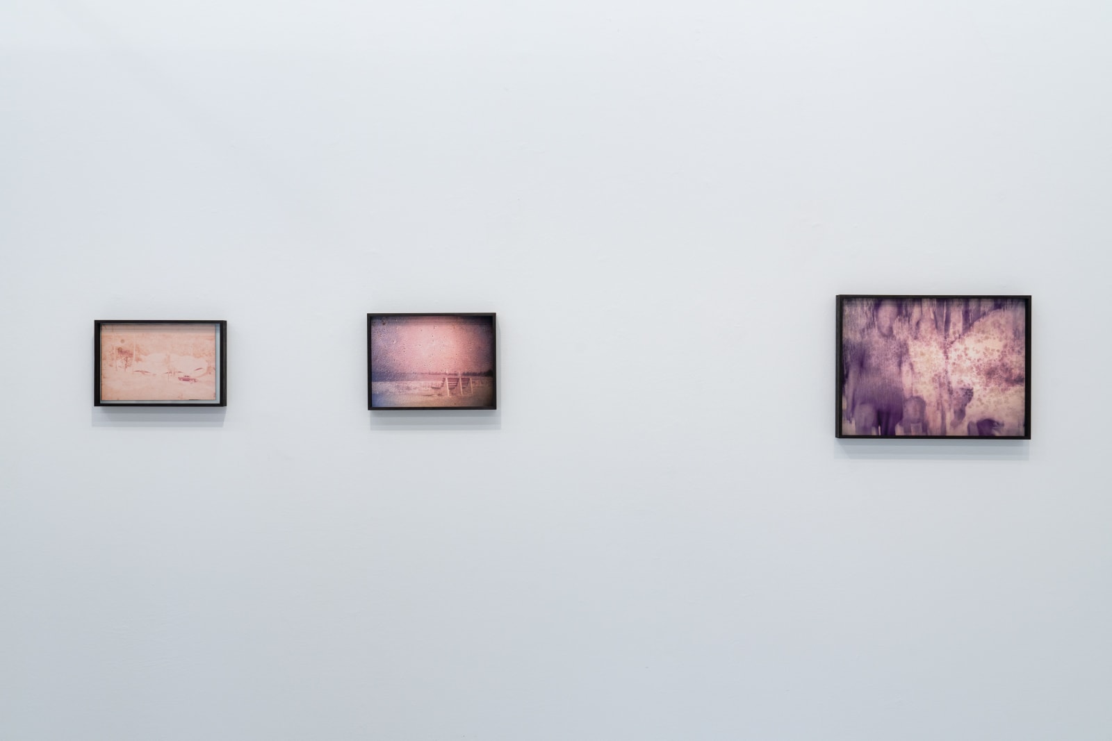 Wei Leng Tay, Untitled (cousins and relatives), 2022