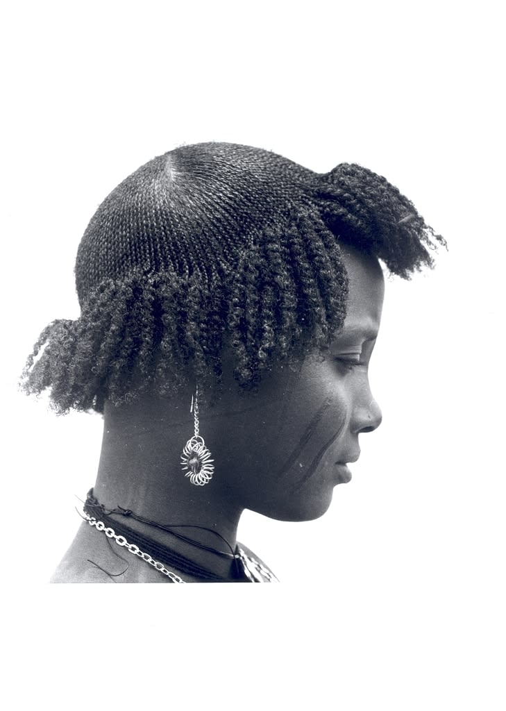 J.D.' Okhai Ojeikere, Shangalti, 1971