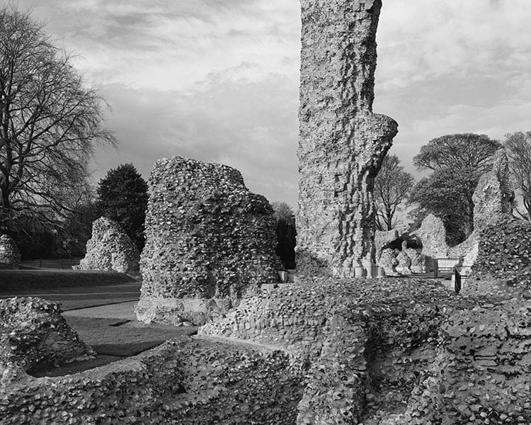 Chris Killip, Ruined abbey, Bury St. Edmunds, Suffolk, 1973