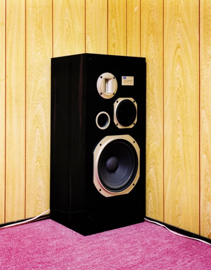 Takashi Yasumura, A Loudspeaker, 1998