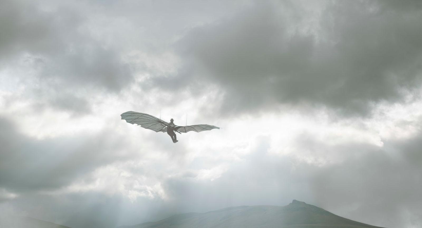 Silvia Camporesi, Otto Lilienthal. The Pioneer of Flight, 2017