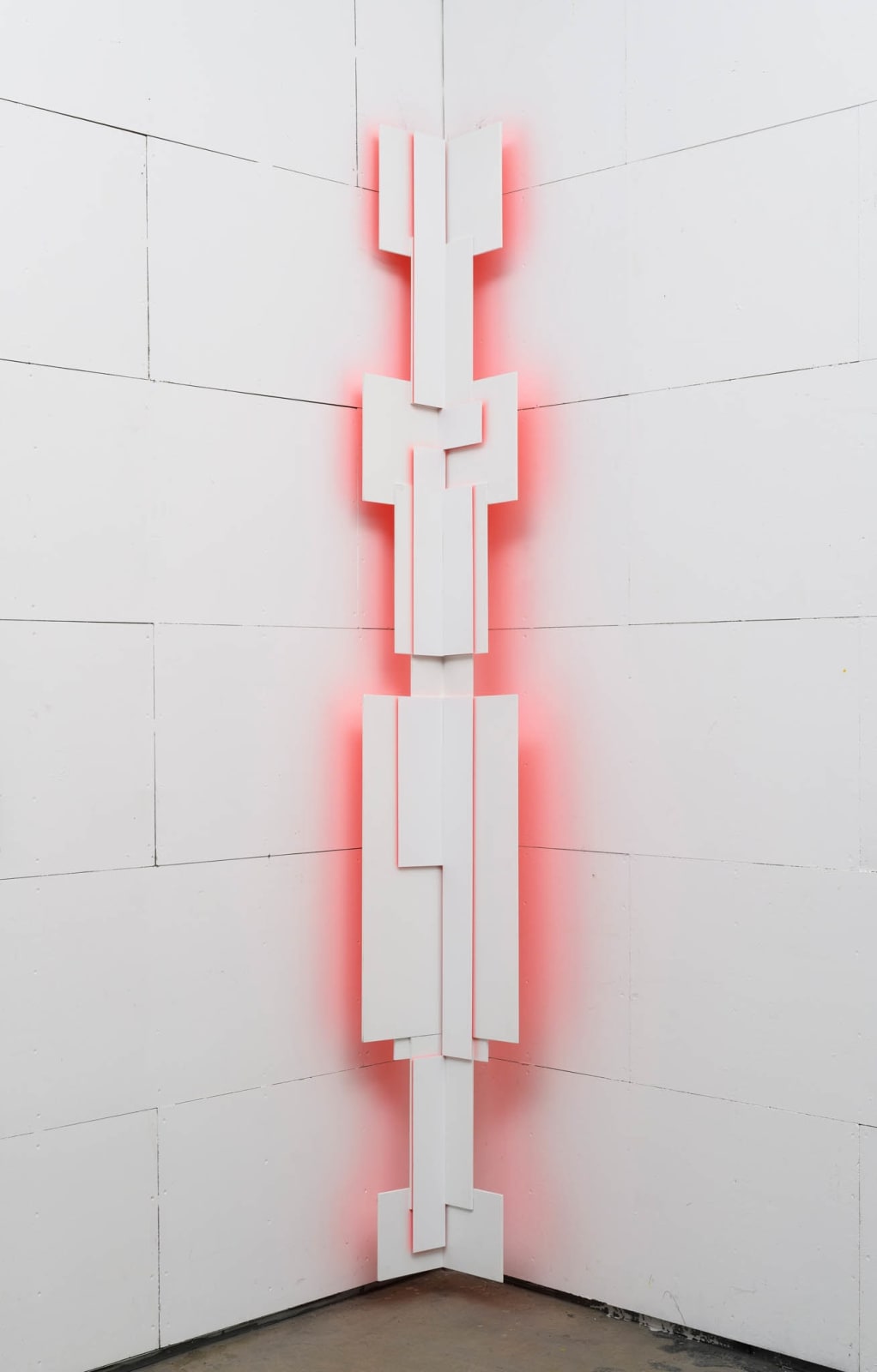 Alfredo Pirri, Squadre plastiche (Angolo), 2006