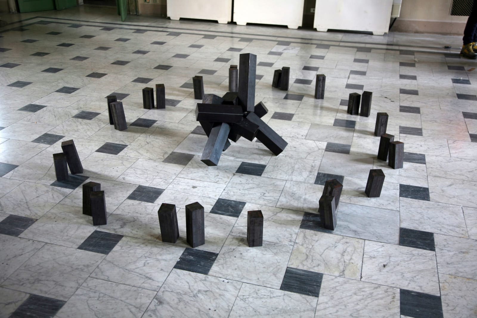 Hidetoshi Nagasawa, Caos vacilla , 2011