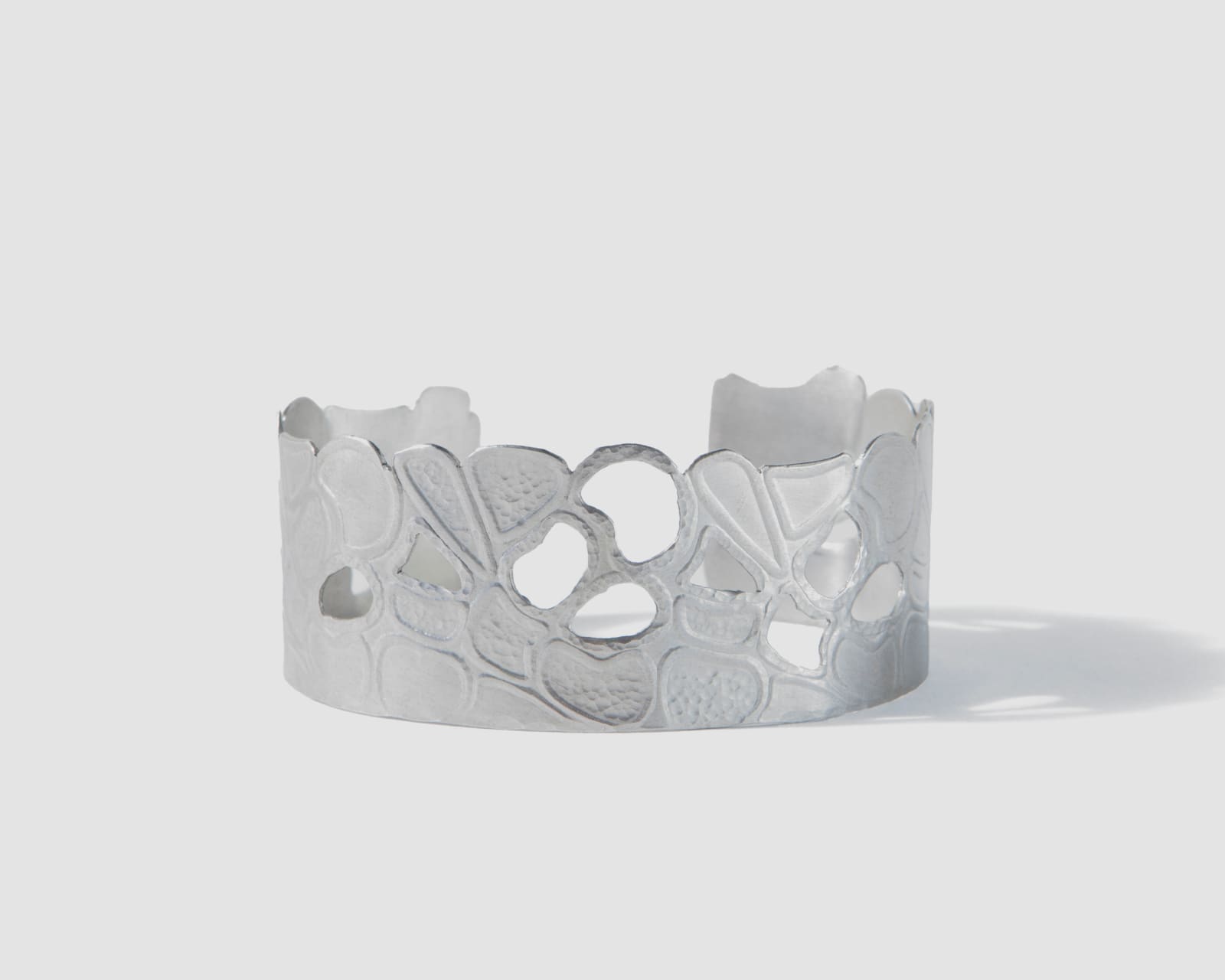 Annette Doreng-Stearns, Lace Cuff Bracelet, 2025
