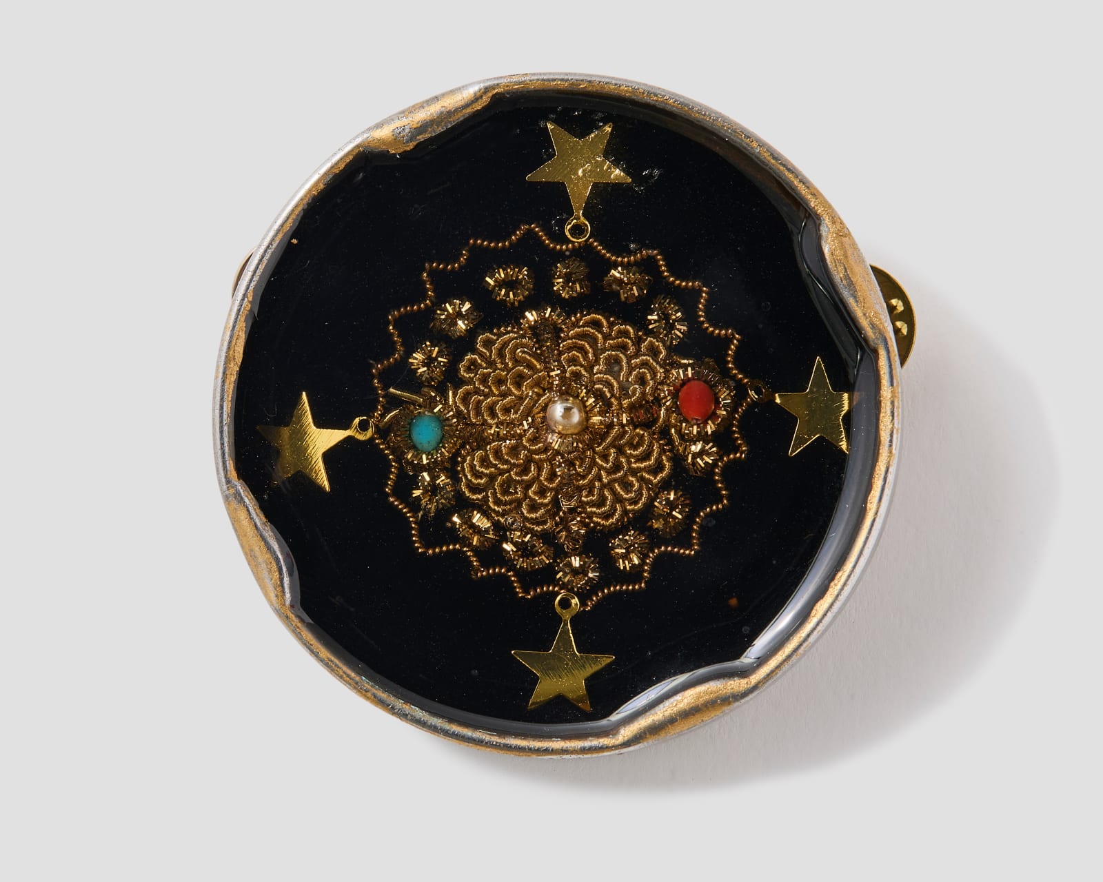 Robert Ebendorf, In the Pool of Joy Brooch, 2025