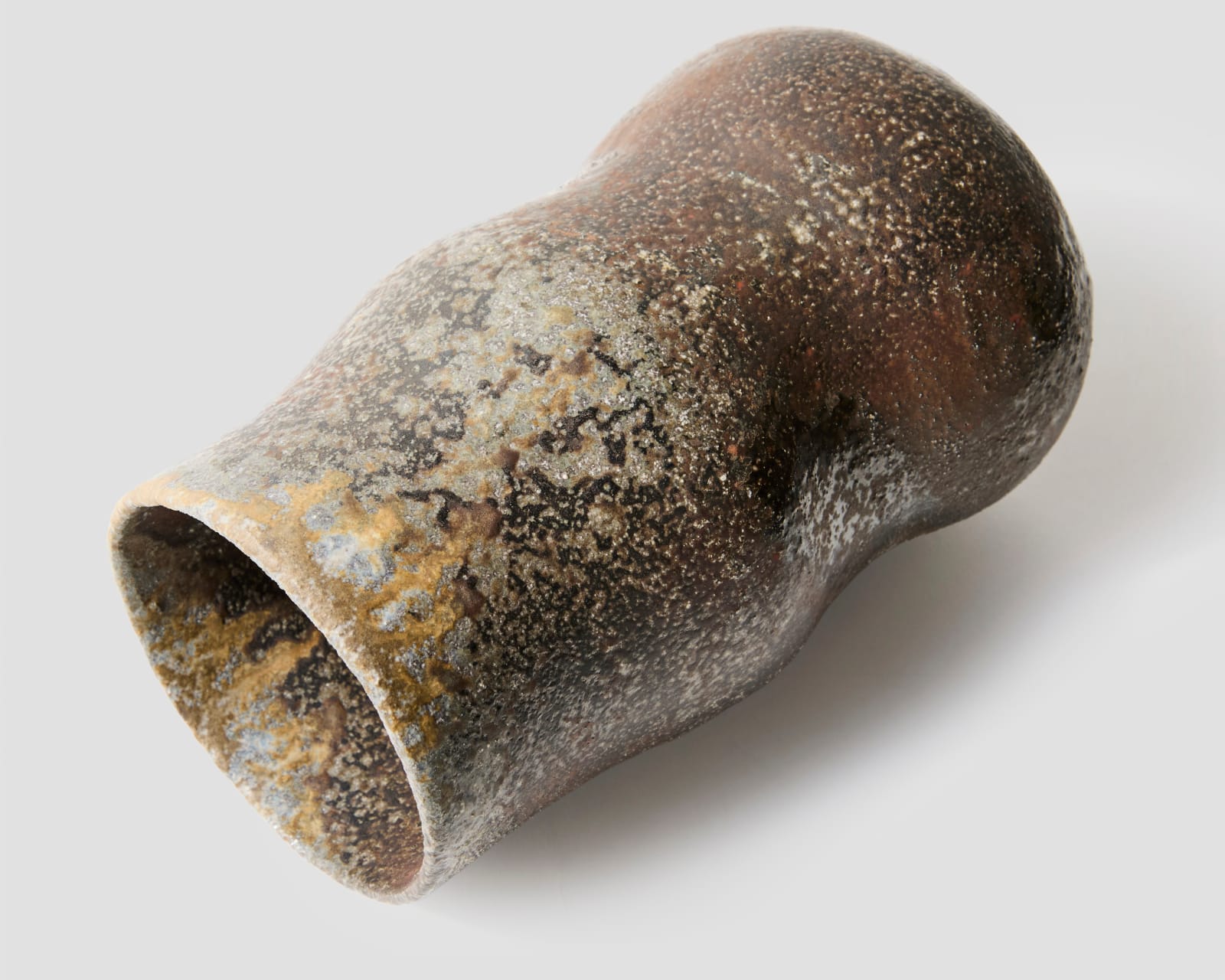 Paulina Ho, Curvy Buddy Vase, 2023