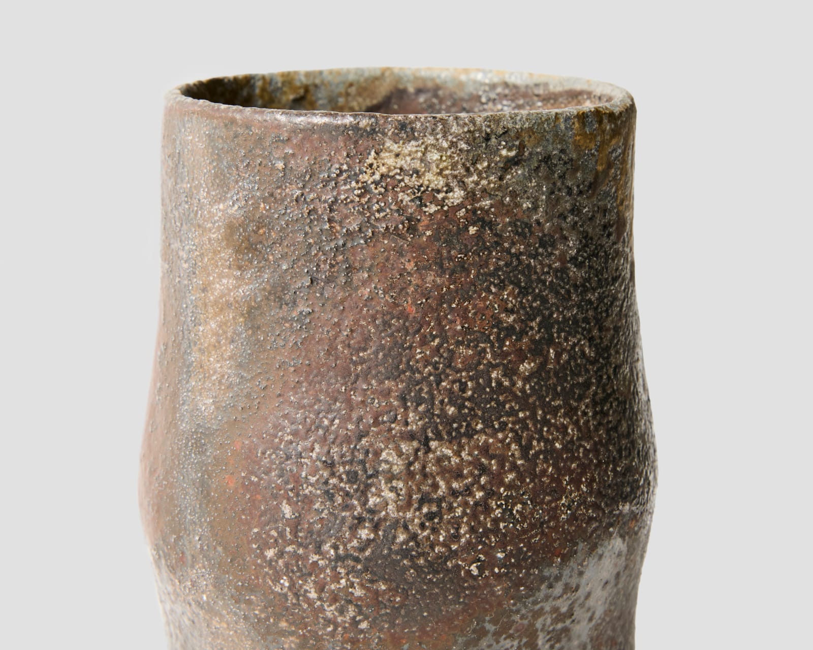 Paulina Ho, Curvy Buddy Vase, 2023