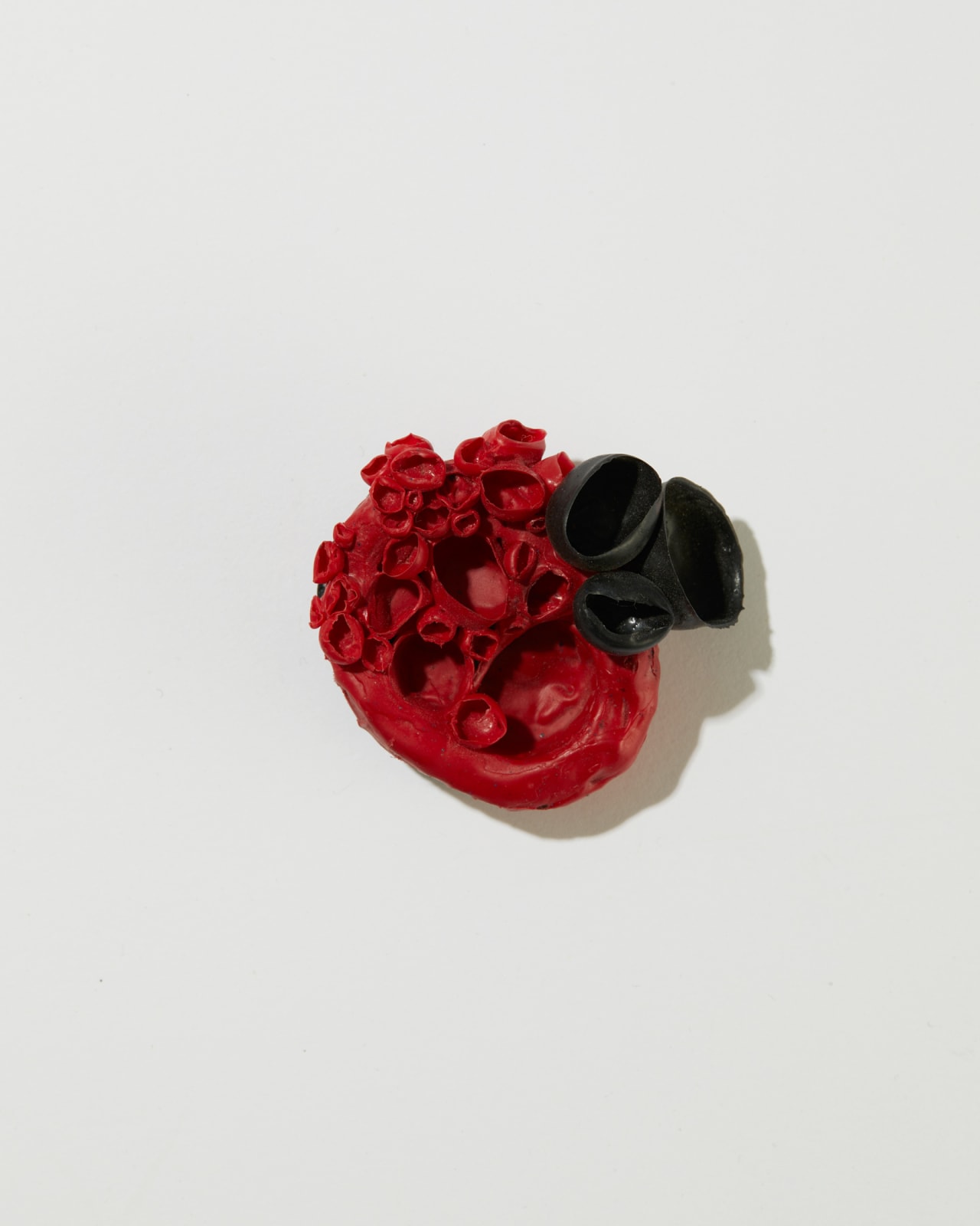 Brian Fleetwood, Small Red & Black Cup Brooch, 2021