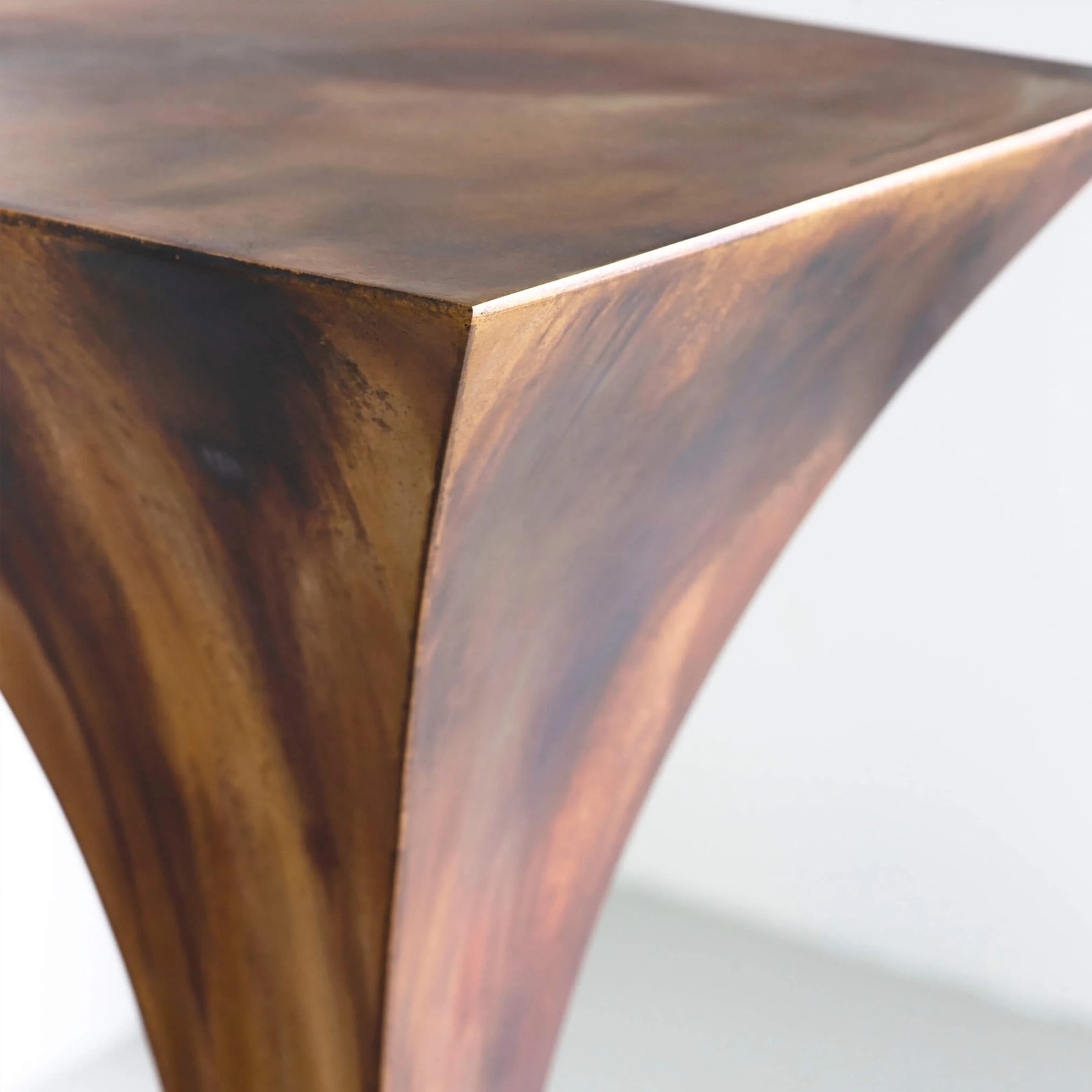 Tom Faulkner, Capricorn Plinth