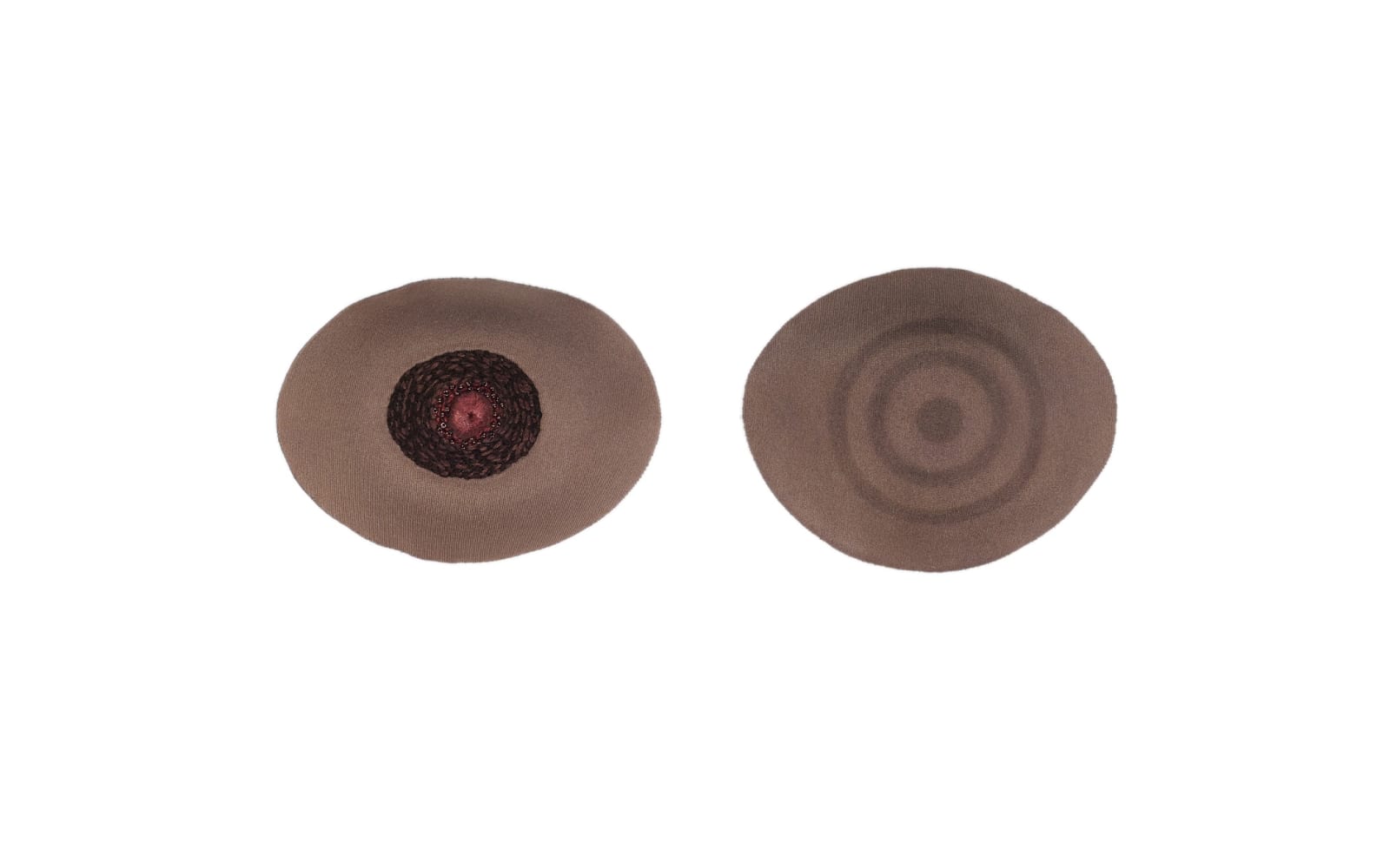 Holly Ballard Martz, Cover-up (bullseye), 2020