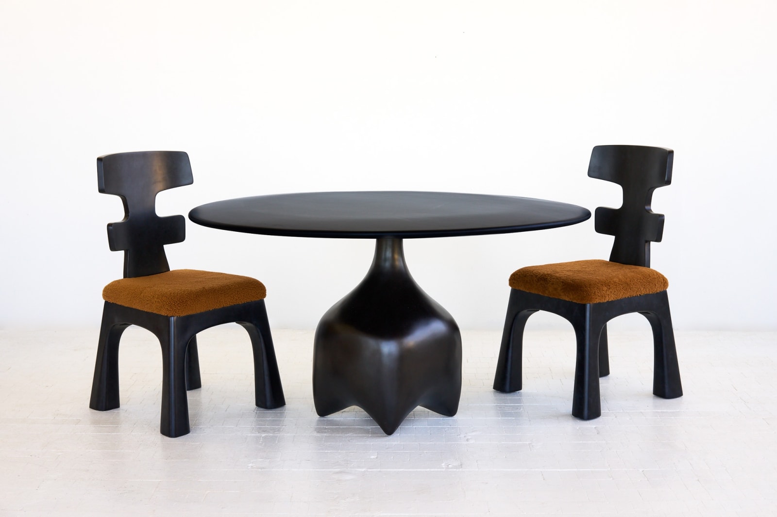 Malagana Dining Table