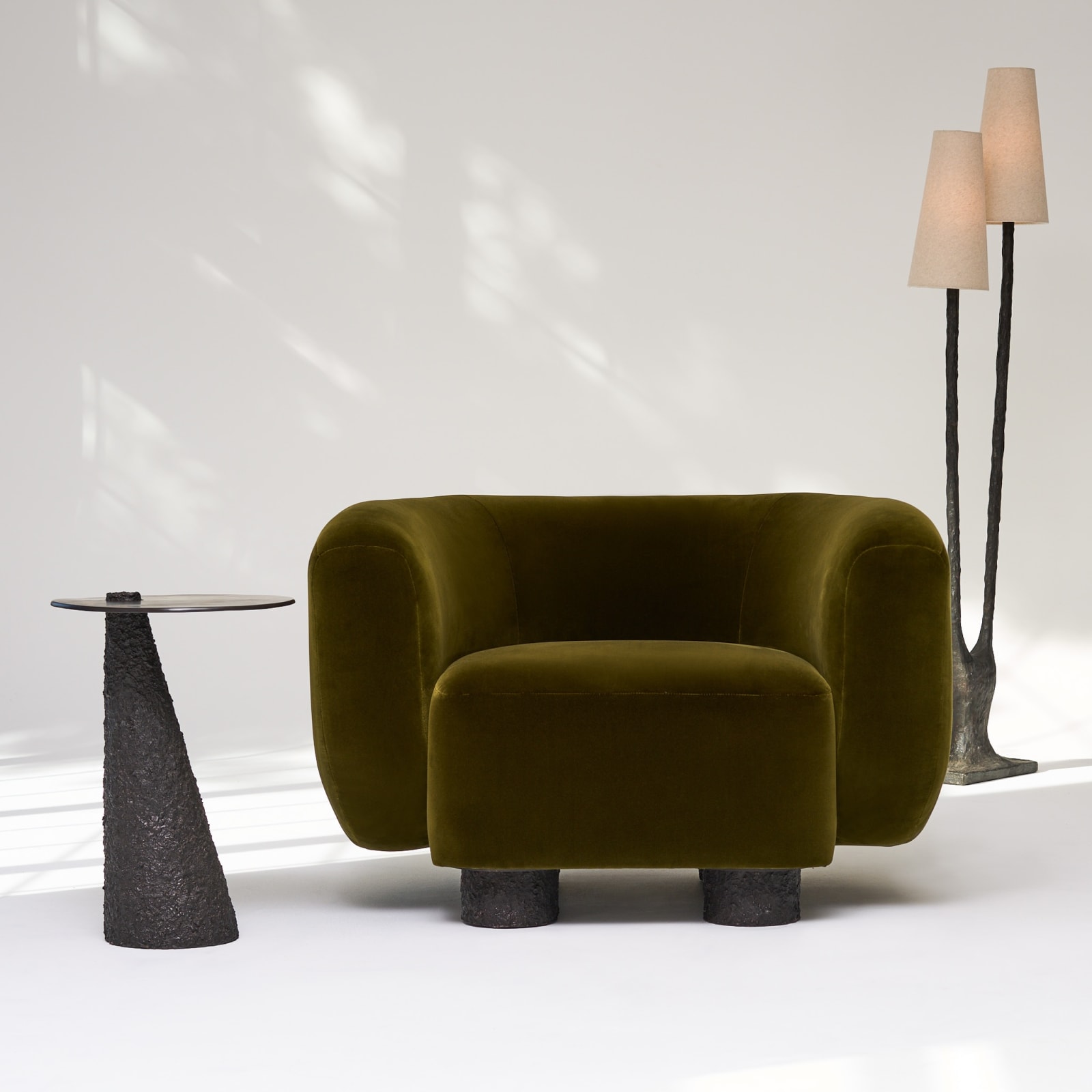 Nero Side Table
