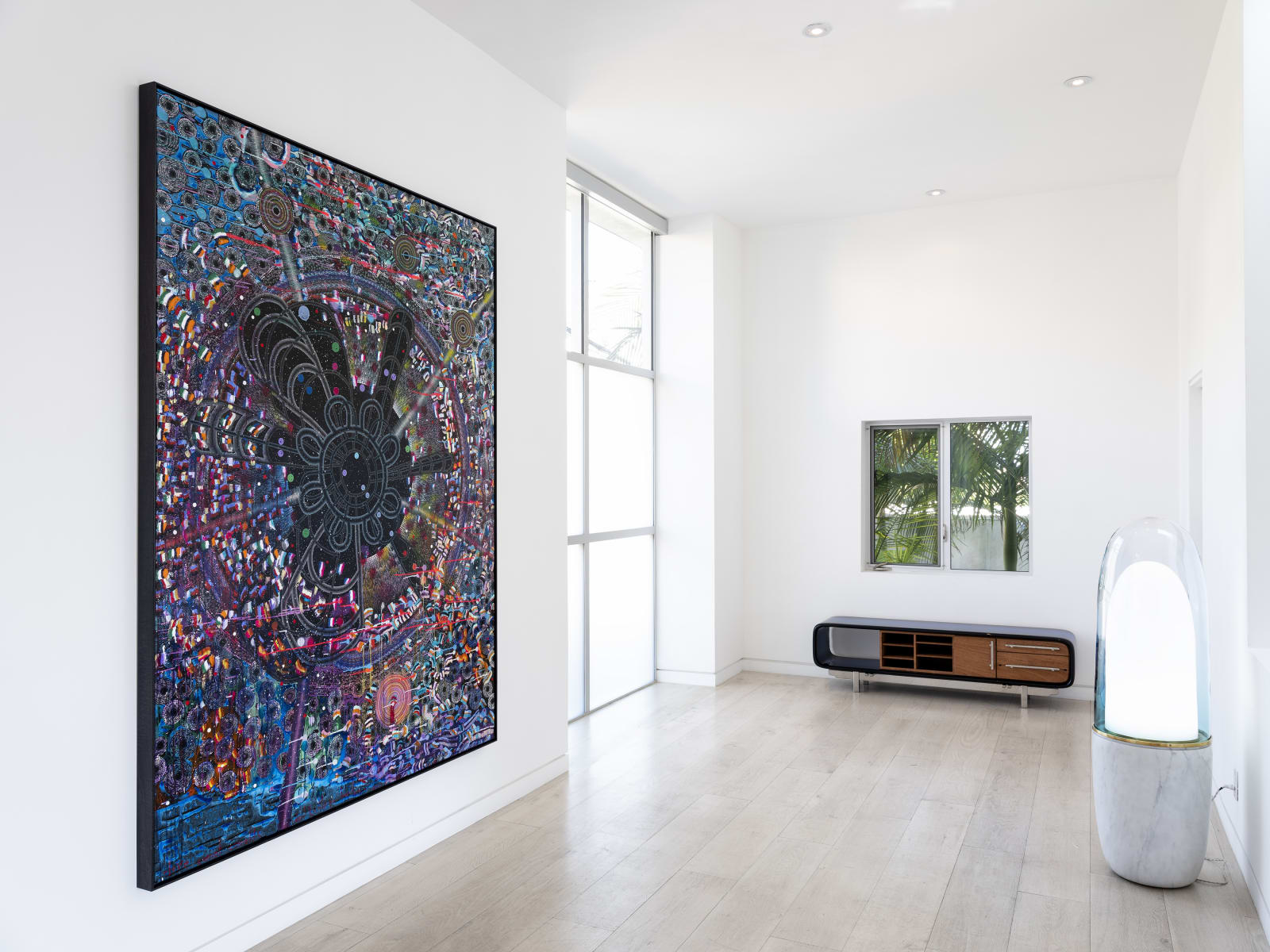 Del Kathryn Barton: love wants to give. albertz benda, Los Angeles. November 18 - December 16, 2022. Photo: Julian Calero.
