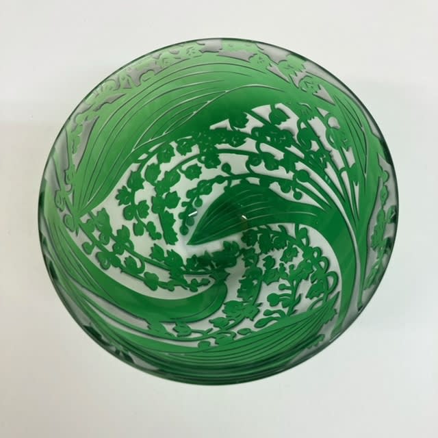 Louise Hawkins, Lily of the Valley bowl