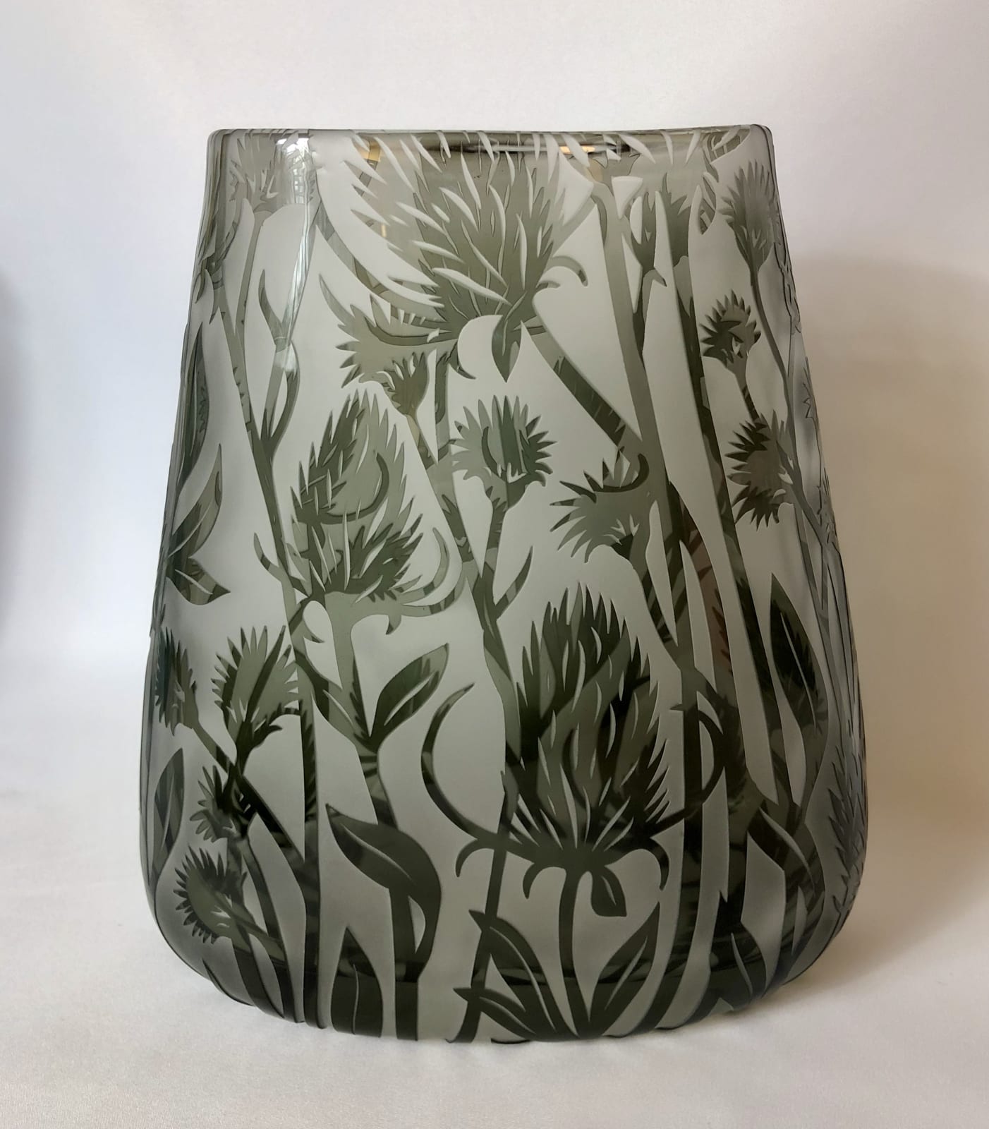 Louise Hawkins, Teasel Flattened Vase, 2019