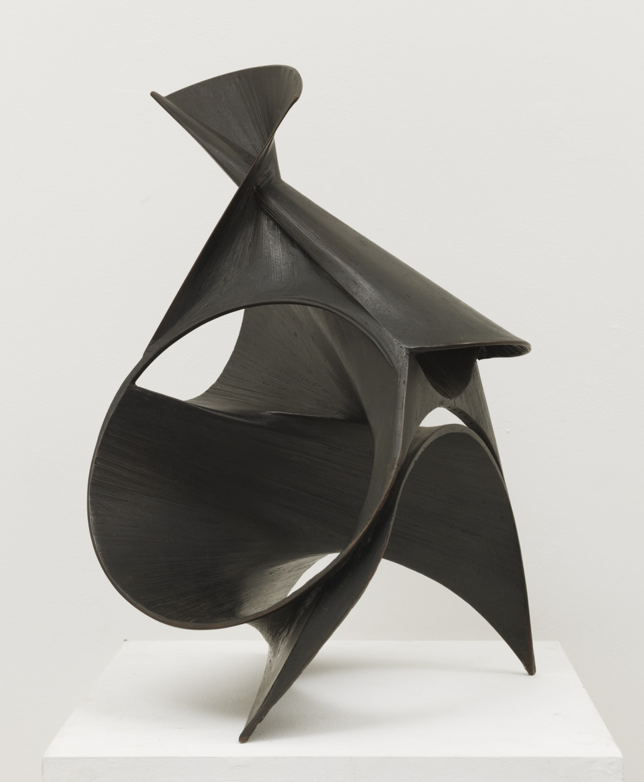 Antoine Pevsner, Le Lis Noir (Spiral Construction), 1943