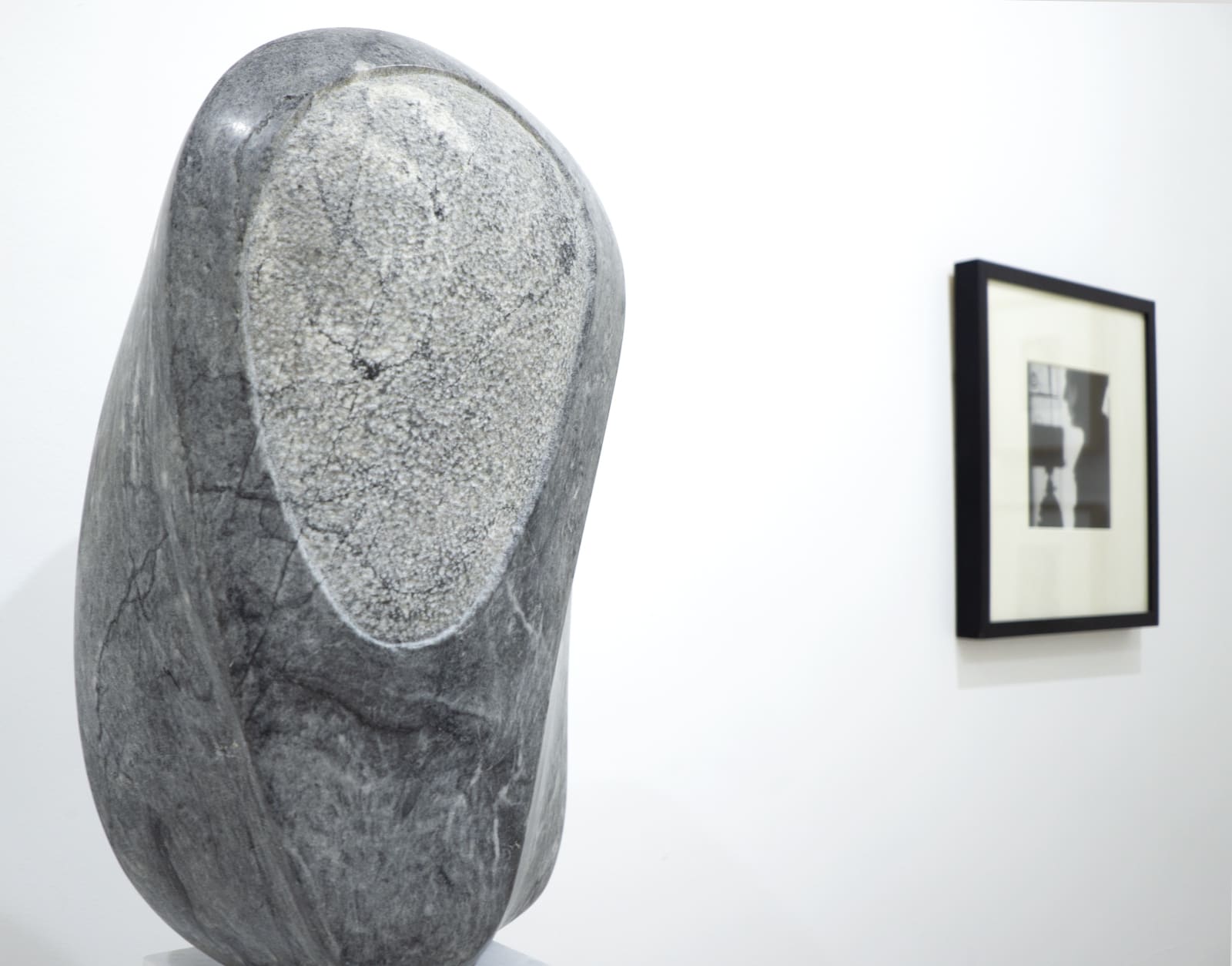 Naum Gabo, Blue Marble, 1977