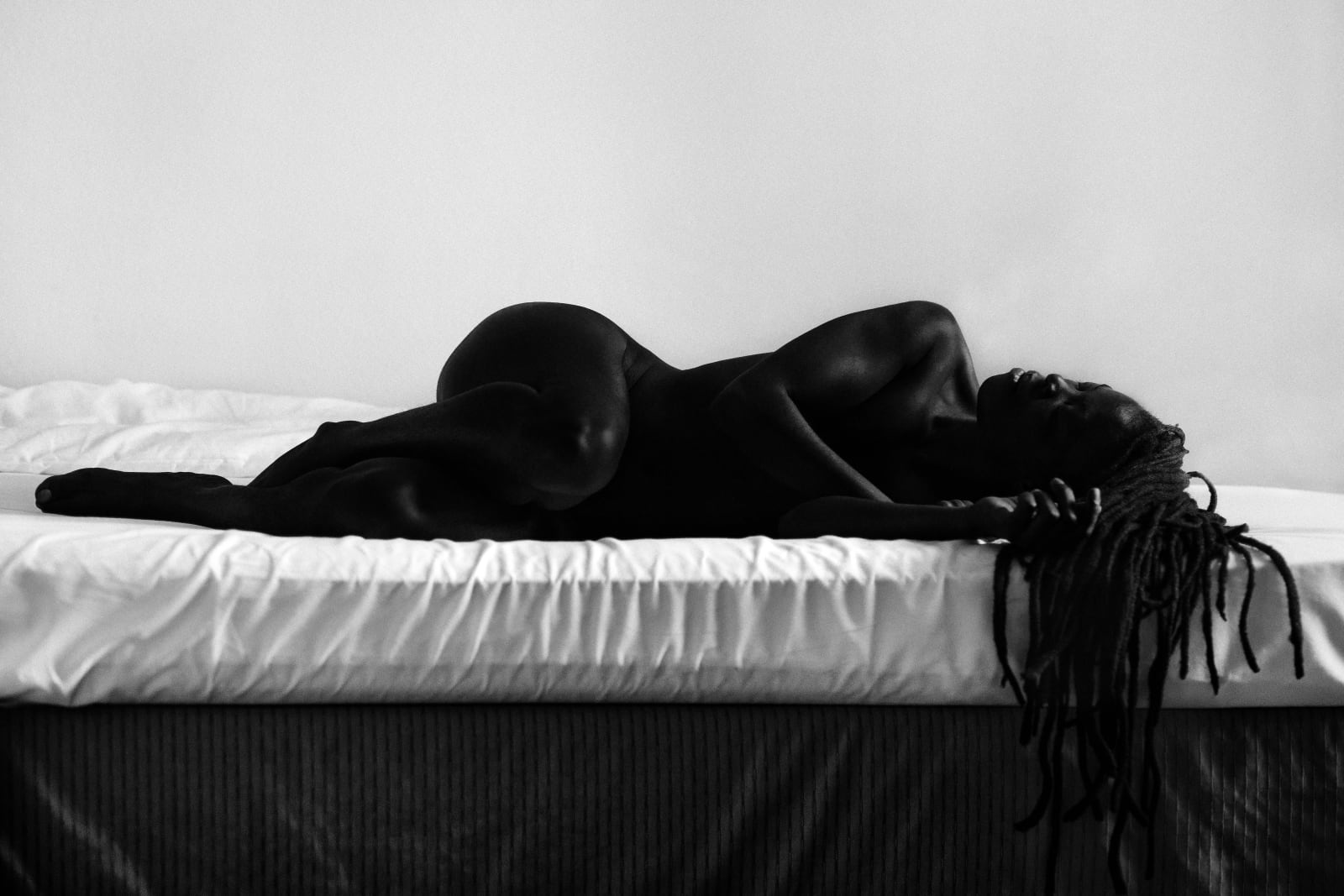 Zanele Muholi, Sindile II, Room 206 Fjord Hotel, Berlin, 2017