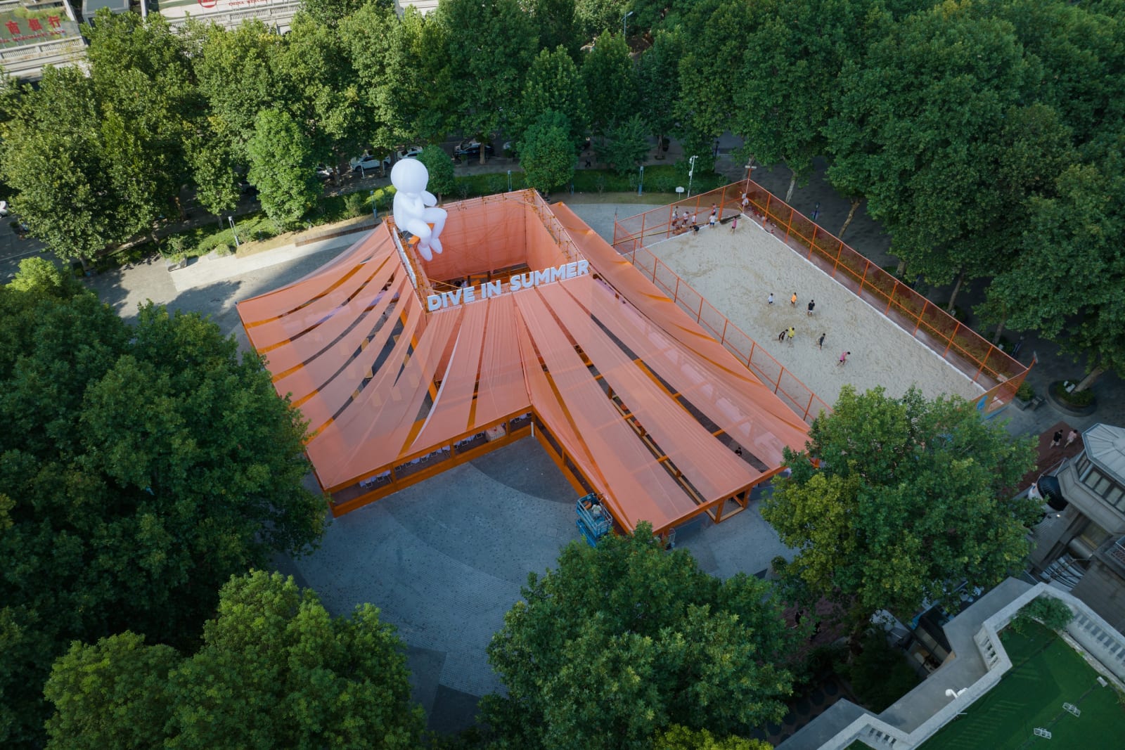 Wuhan Tiandi “DIVE IN SUMMER”, Towards A Light Architecturel / The Mainland, UAO Design / The Mainland