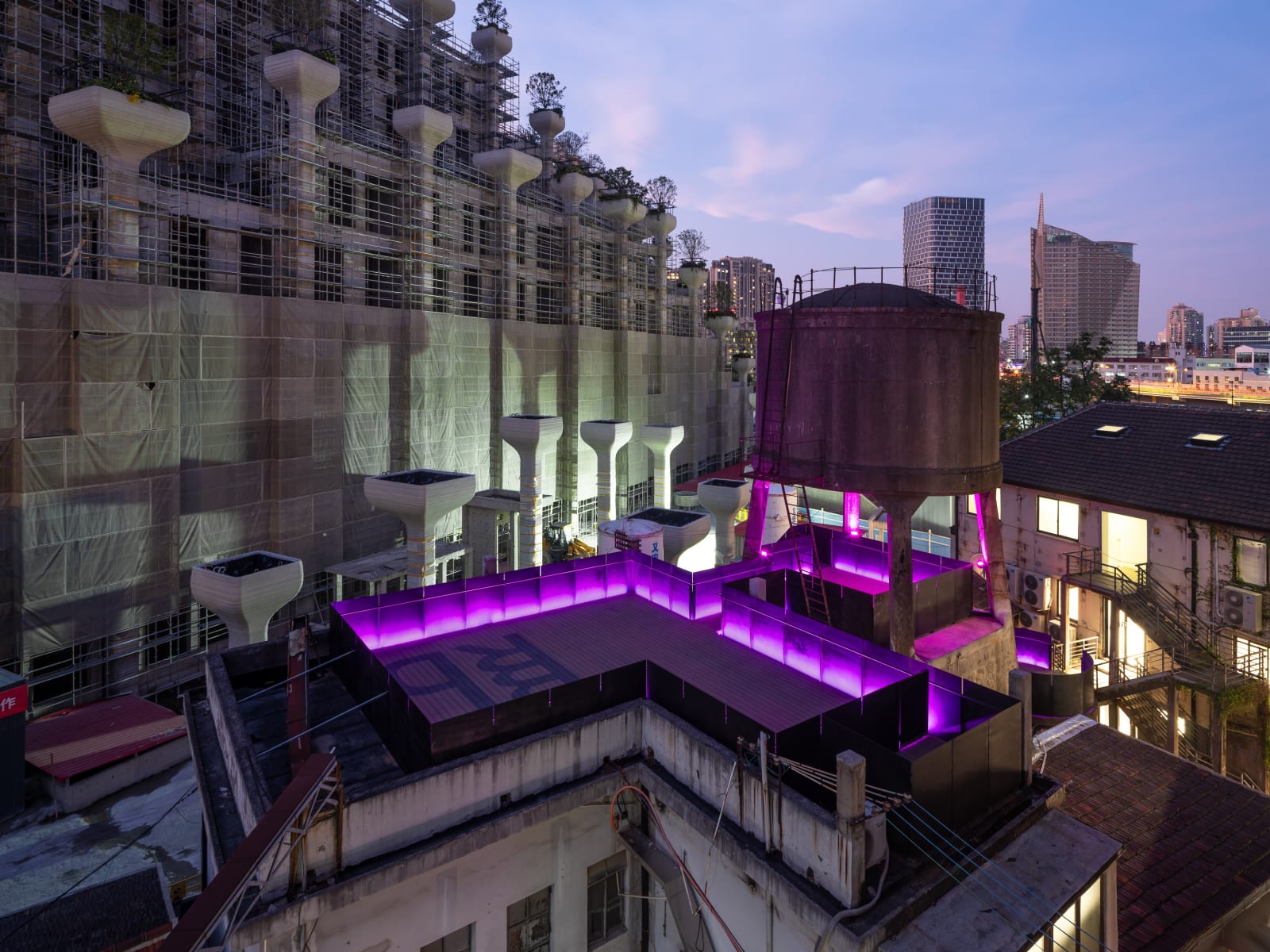 M50 Bird Water Tower / The Mainland, FLIP studio / The Mainland