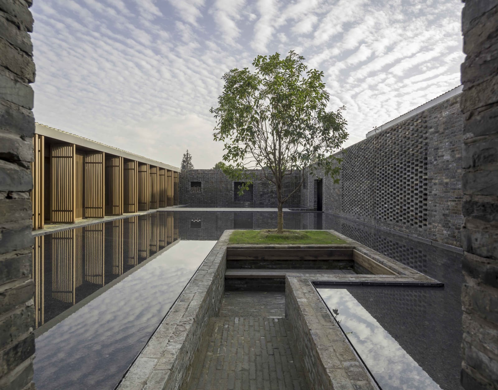 Tsingpu Retreats / Mainland China, Beijng Tsingpu Retreat and Culture Co. Ltd / Mainland China