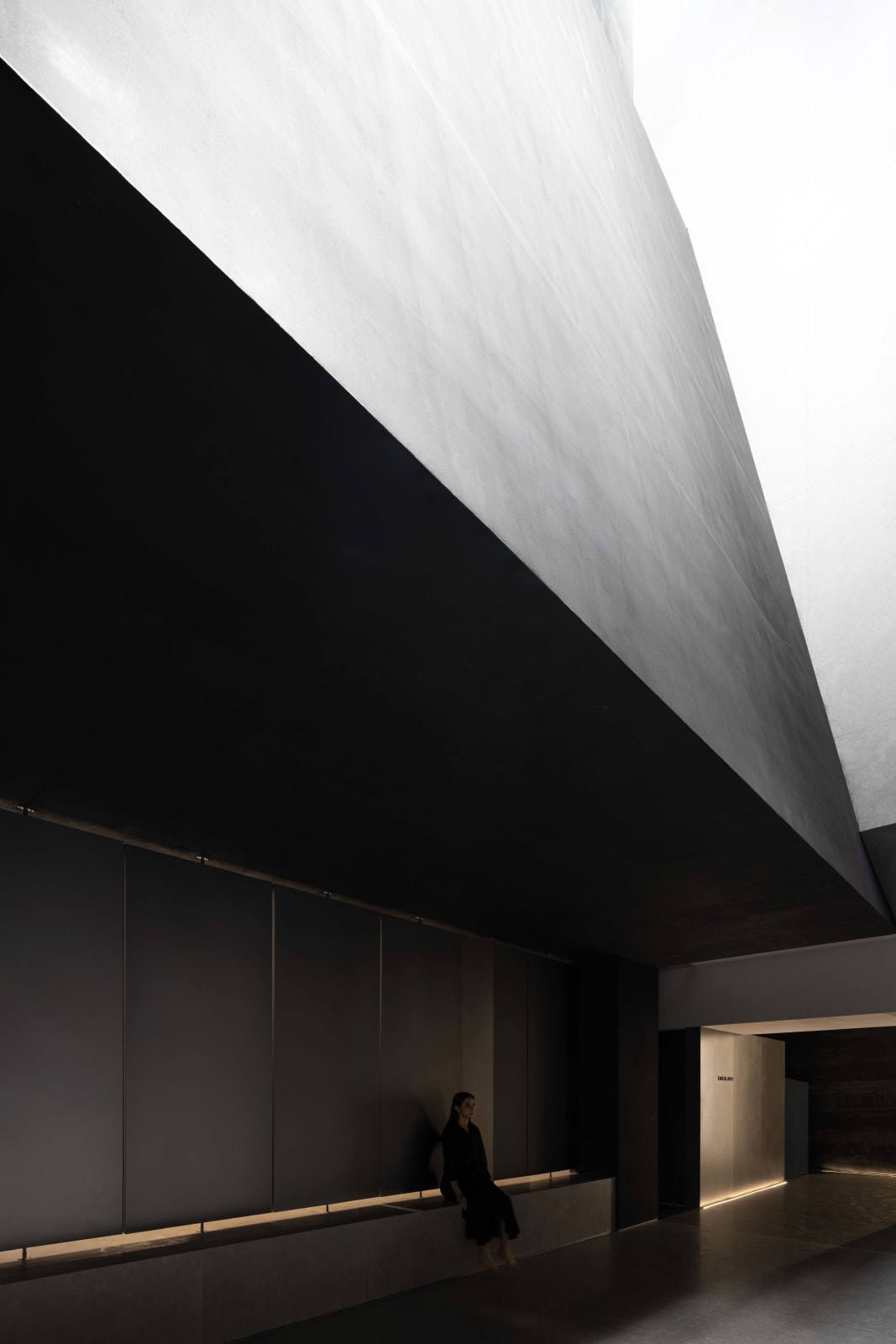 Chasing Light / The Mainland, AD ARCHITECTURE / The Mainland
