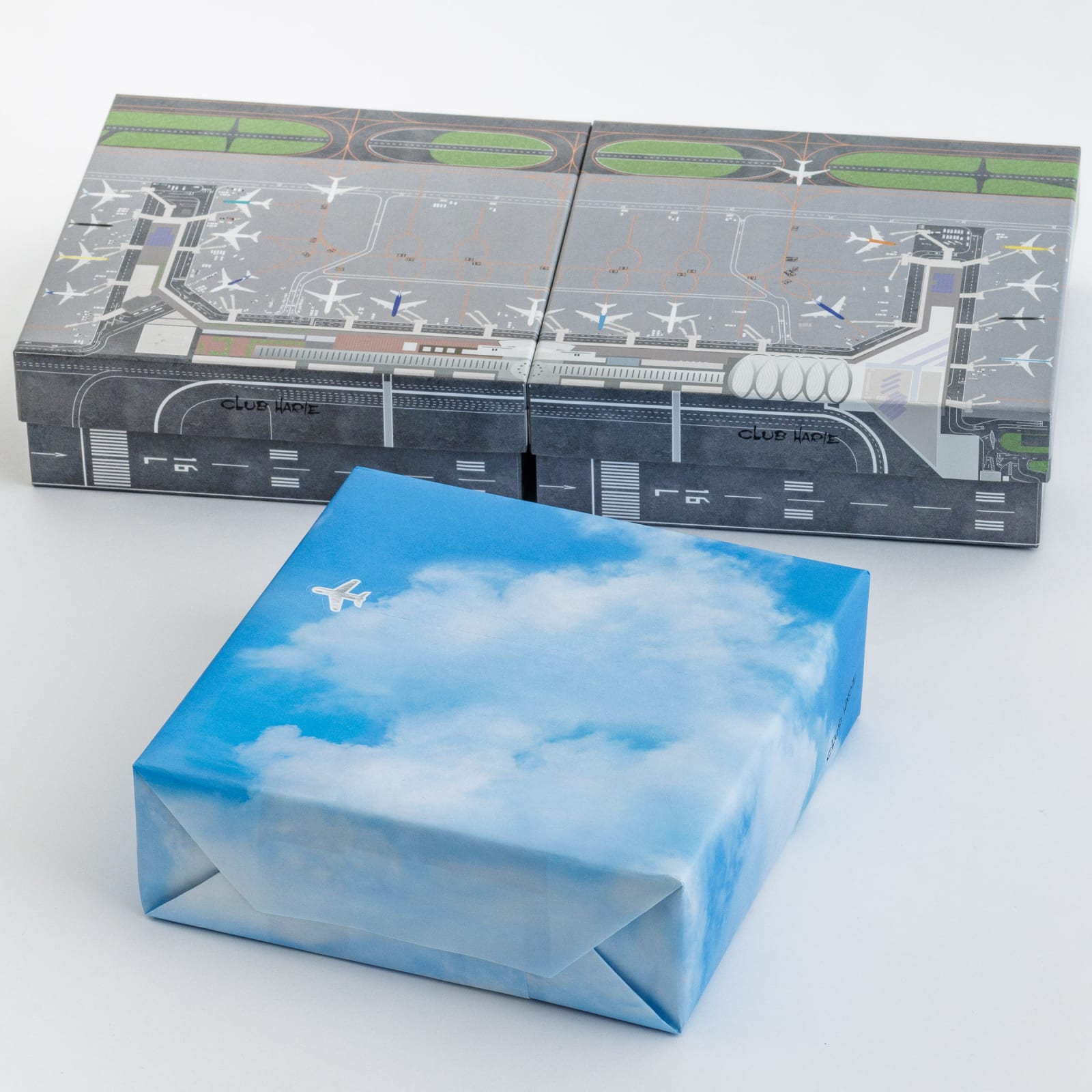 CLUB HARIE Haneda Airport Limited Package, Ono and Associates Inc. / Japan