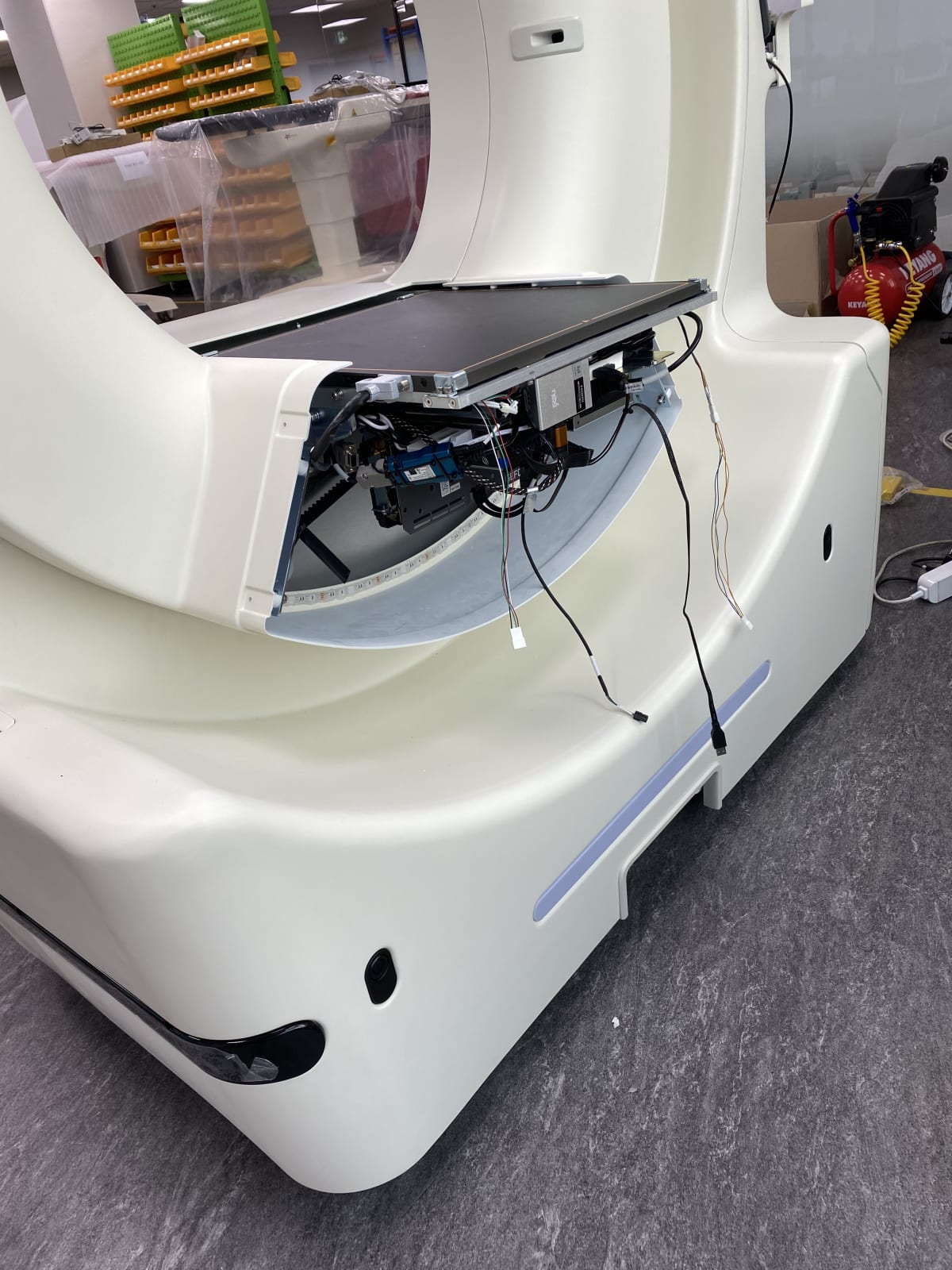 Mobile Hybrid Cone Beam CT Scanner, BDCI / Korea