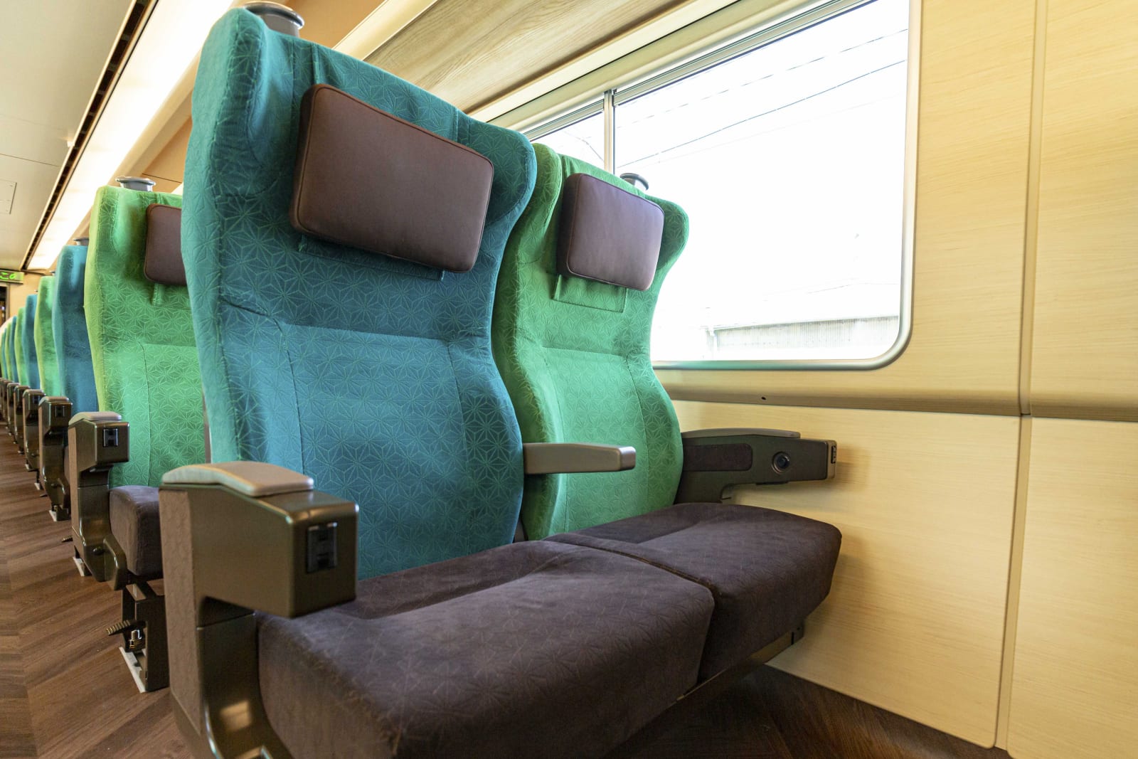 YAKUMO Limited Express, WEST JAPAN RAILWAY COMPANY (JR WEST) Co.,Ltd. / Japan