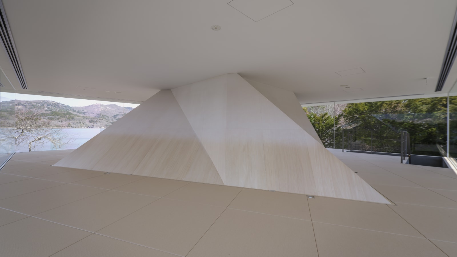 CYCL / Japan, YU Momoeda Architects / Japan